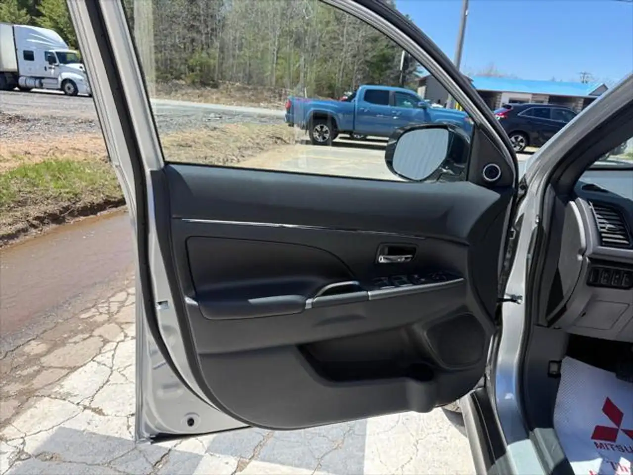 Mitsubishi RVR снимка Mitsubishi RVR