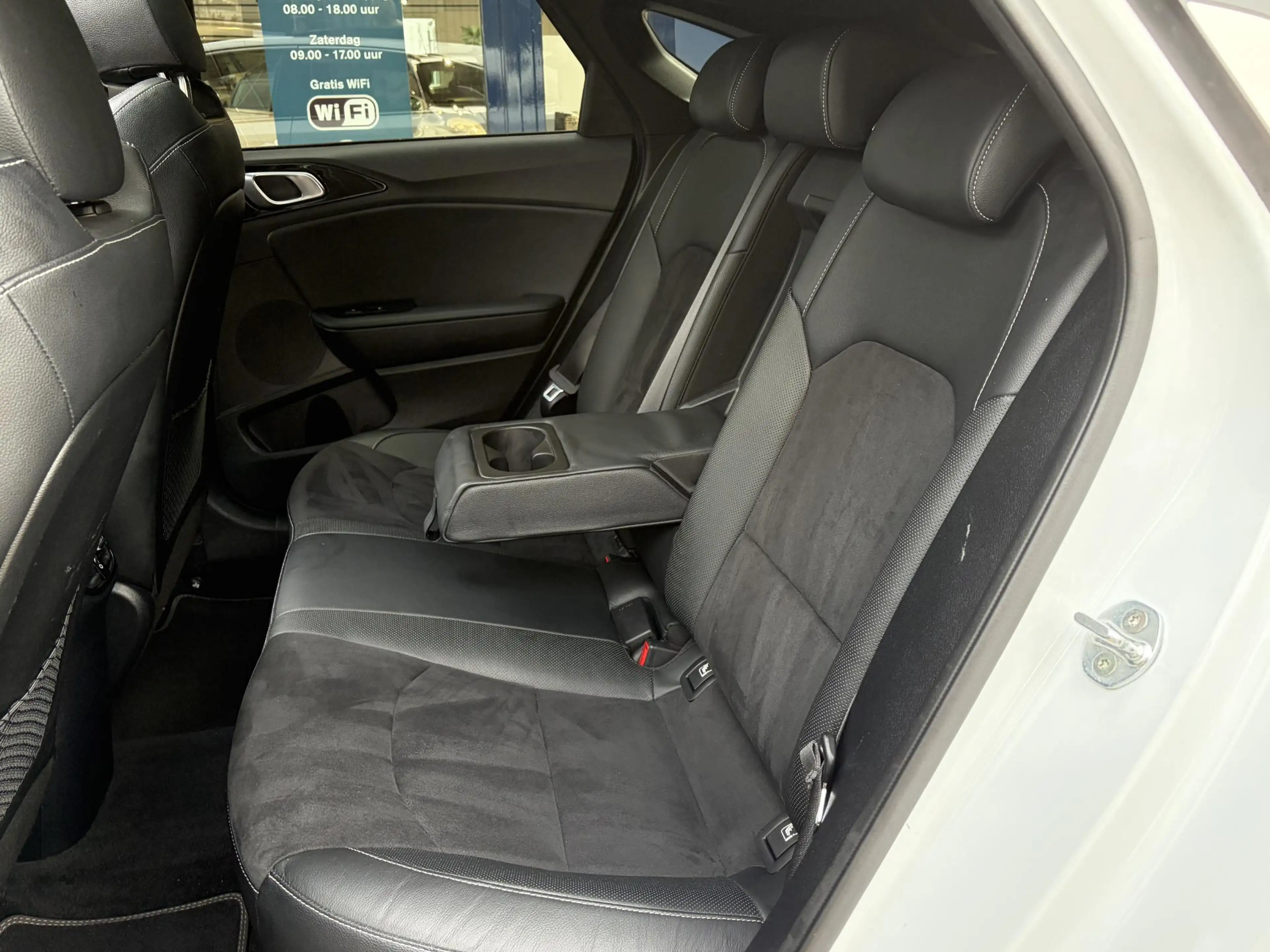 Kia ProCeed / pro_cee'd 1.4 T-GDI GT-PlusLine / Automaat / NL-Auto / Deale — photo 15