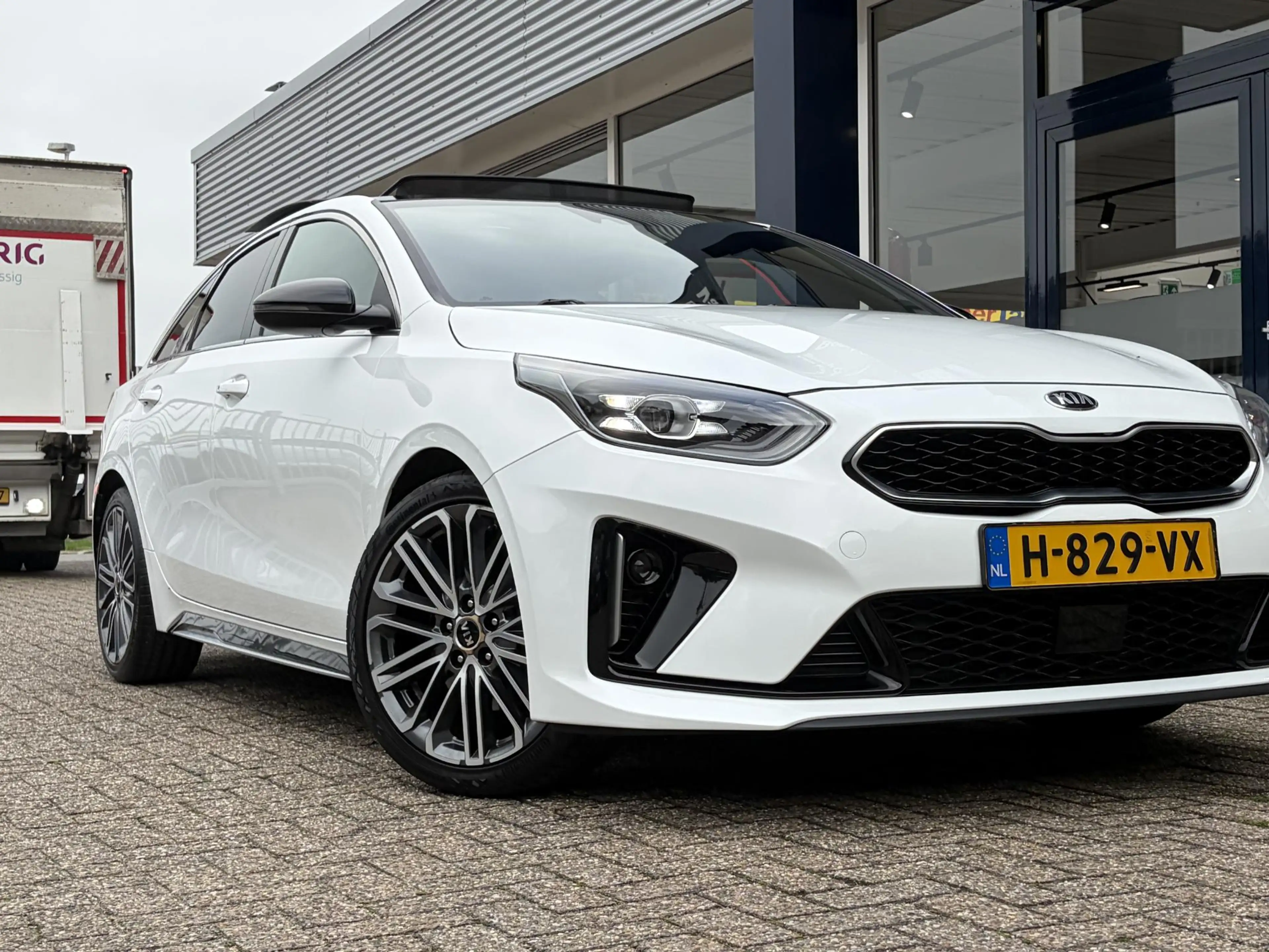 Kia ProCeed / pro_cee'd 1.4 T-GDI GT-PlusLine / Automaat / NL-Auto / Deale — photo 10