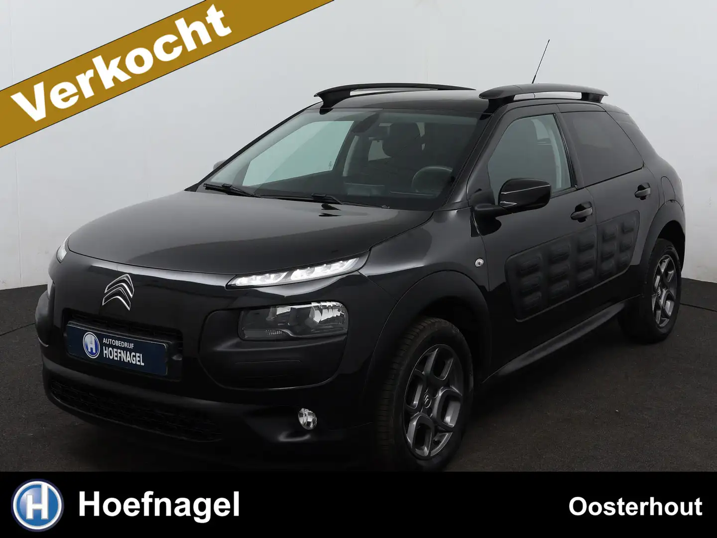 Citroen C4 Cactus 1.2 PureTech Shine Automaat | Camera | Navigatie | Zwart - 1