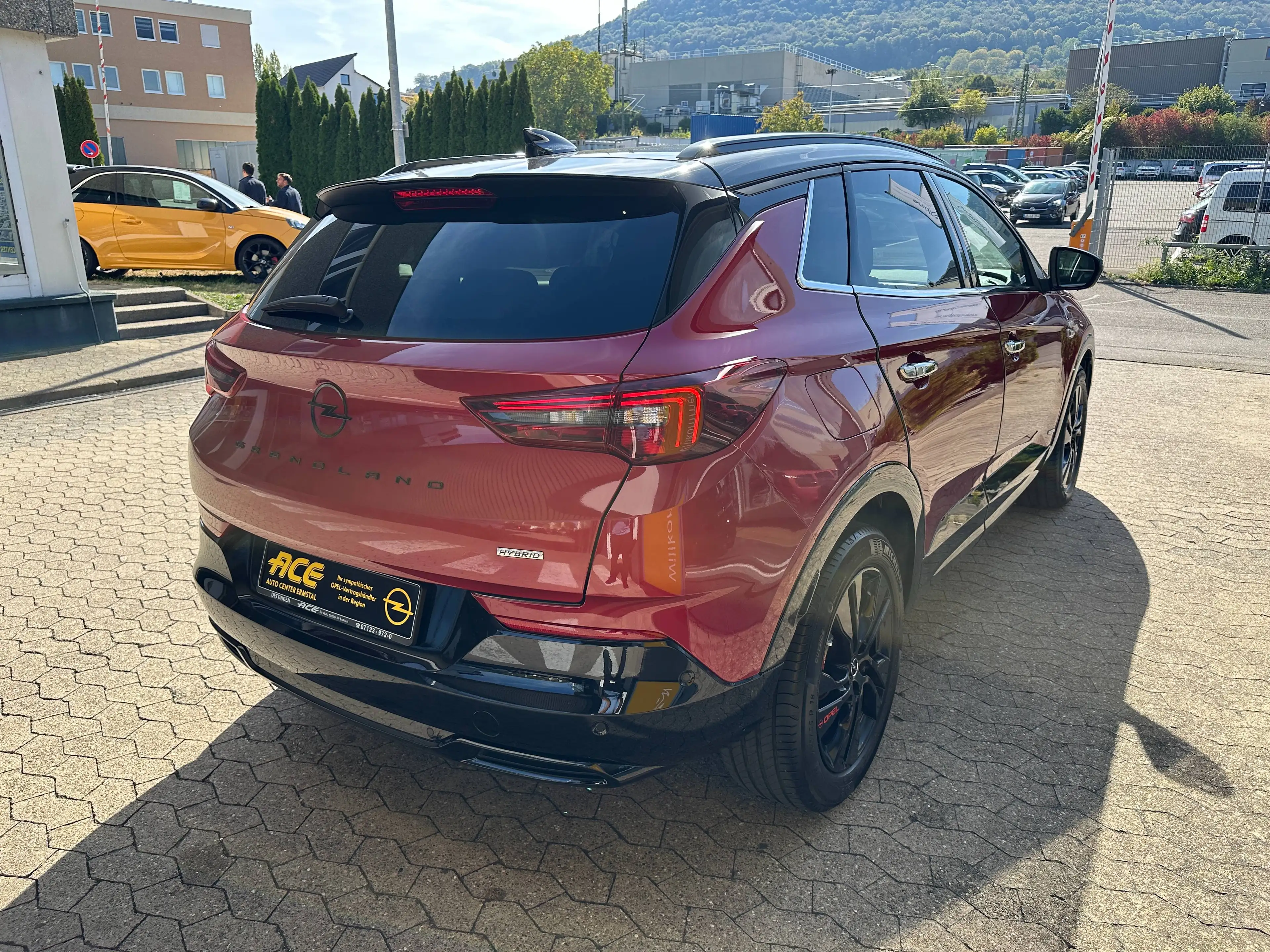 Opel Grandland X 1,6 *GS Line* Plug-in-Hybrid*Winter-Paket*SHZ*Kamera*PDC* DashCam* — photo 3