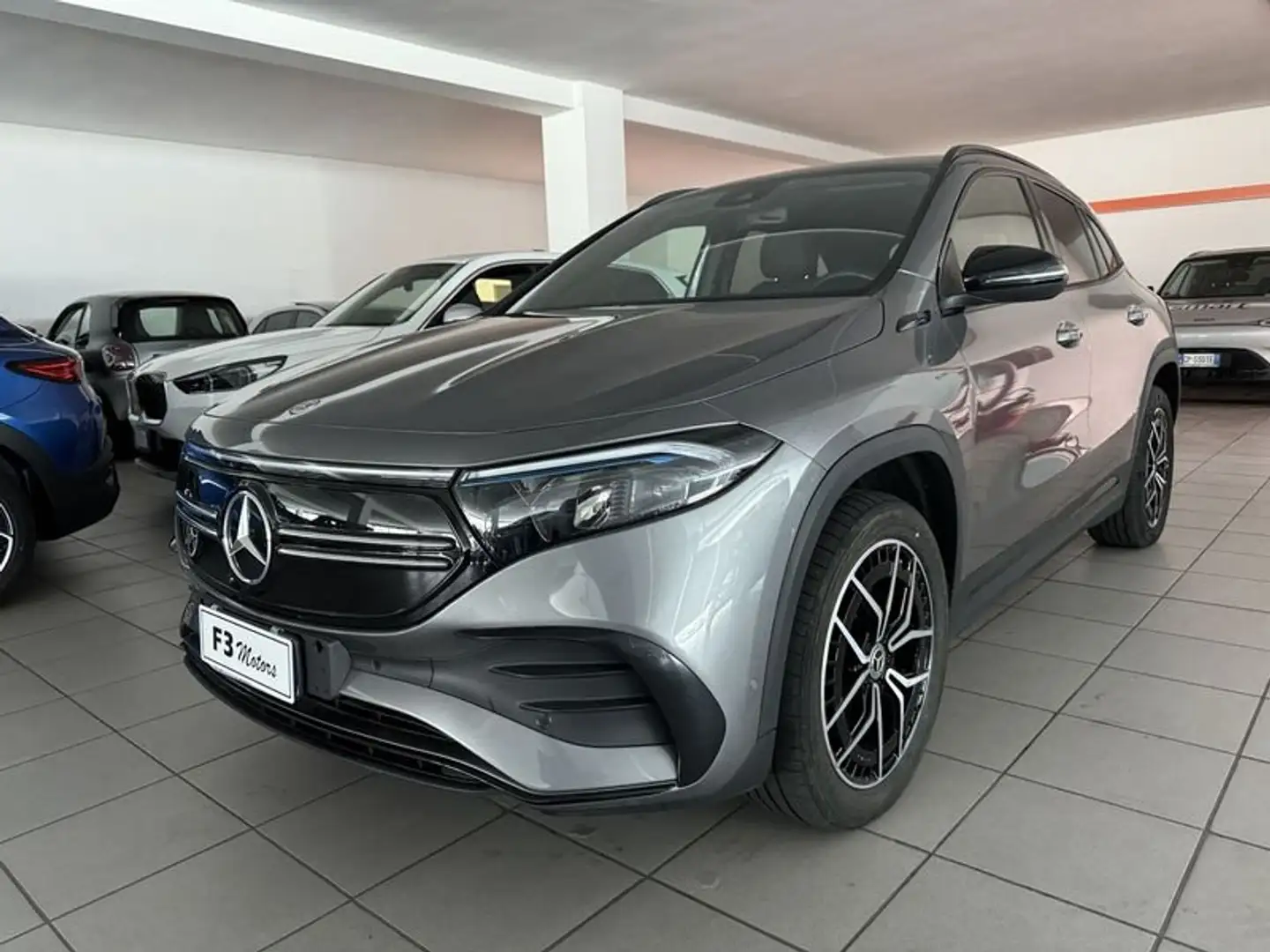 Mercedes-Benz EQA 250 250 Premium Plus Сірий - 1