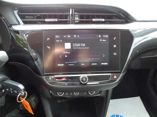 Opel Corsa view 13