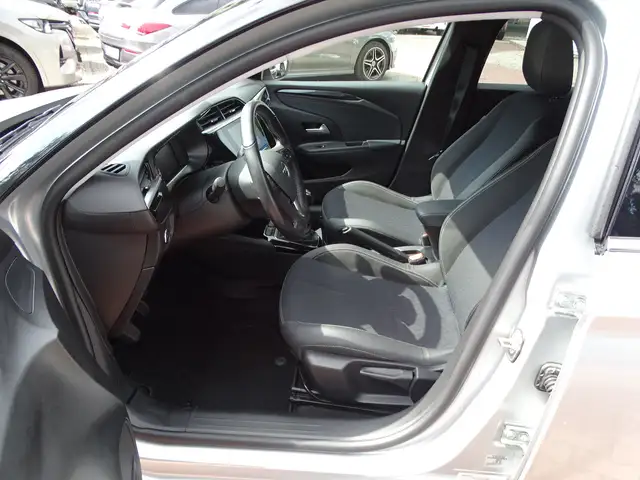 Opel Corsa view 10