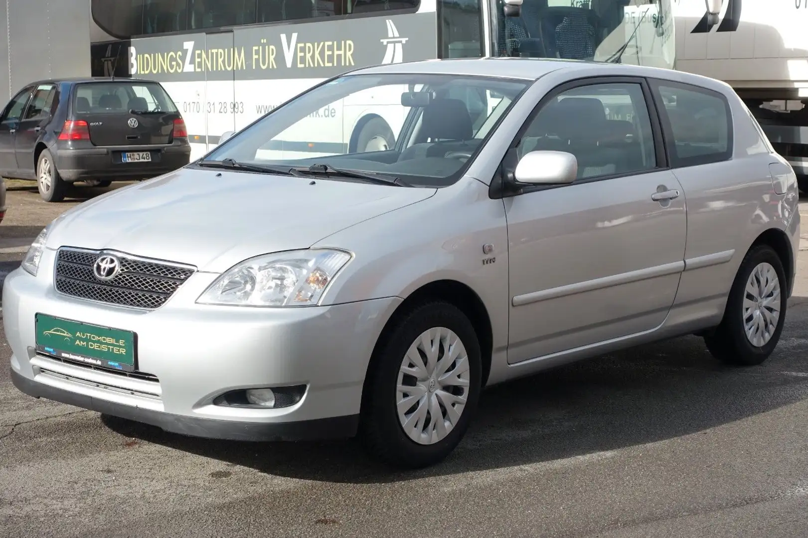 Toyota Corolla 1.4 Sol*KLIMAAUTOMATIK*MFL*BC*ZV*TÜV Grijs - 2