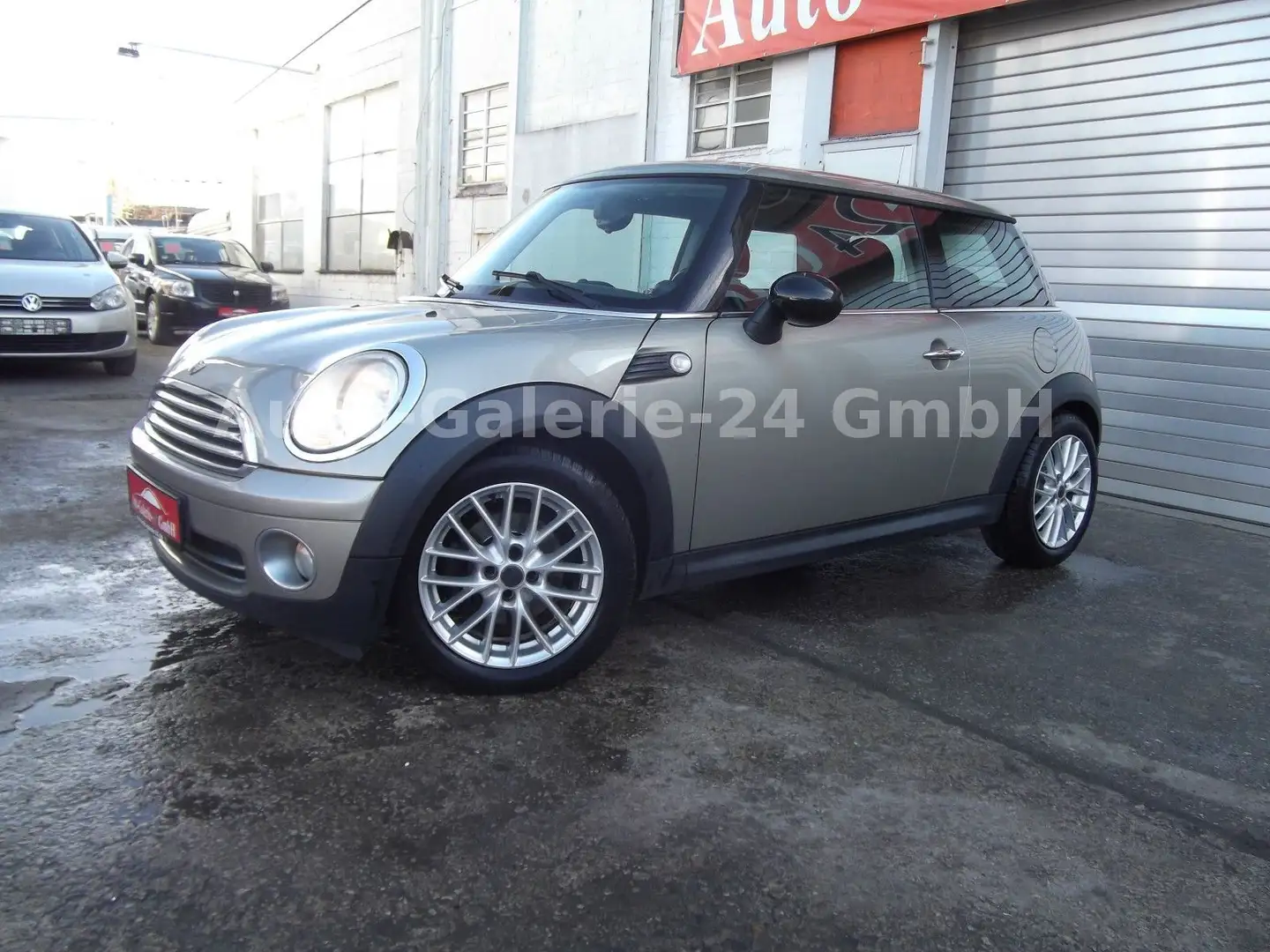 MINI One 1,4i Klima, Sitzheizung. Tüv Neu! srebrna - 2