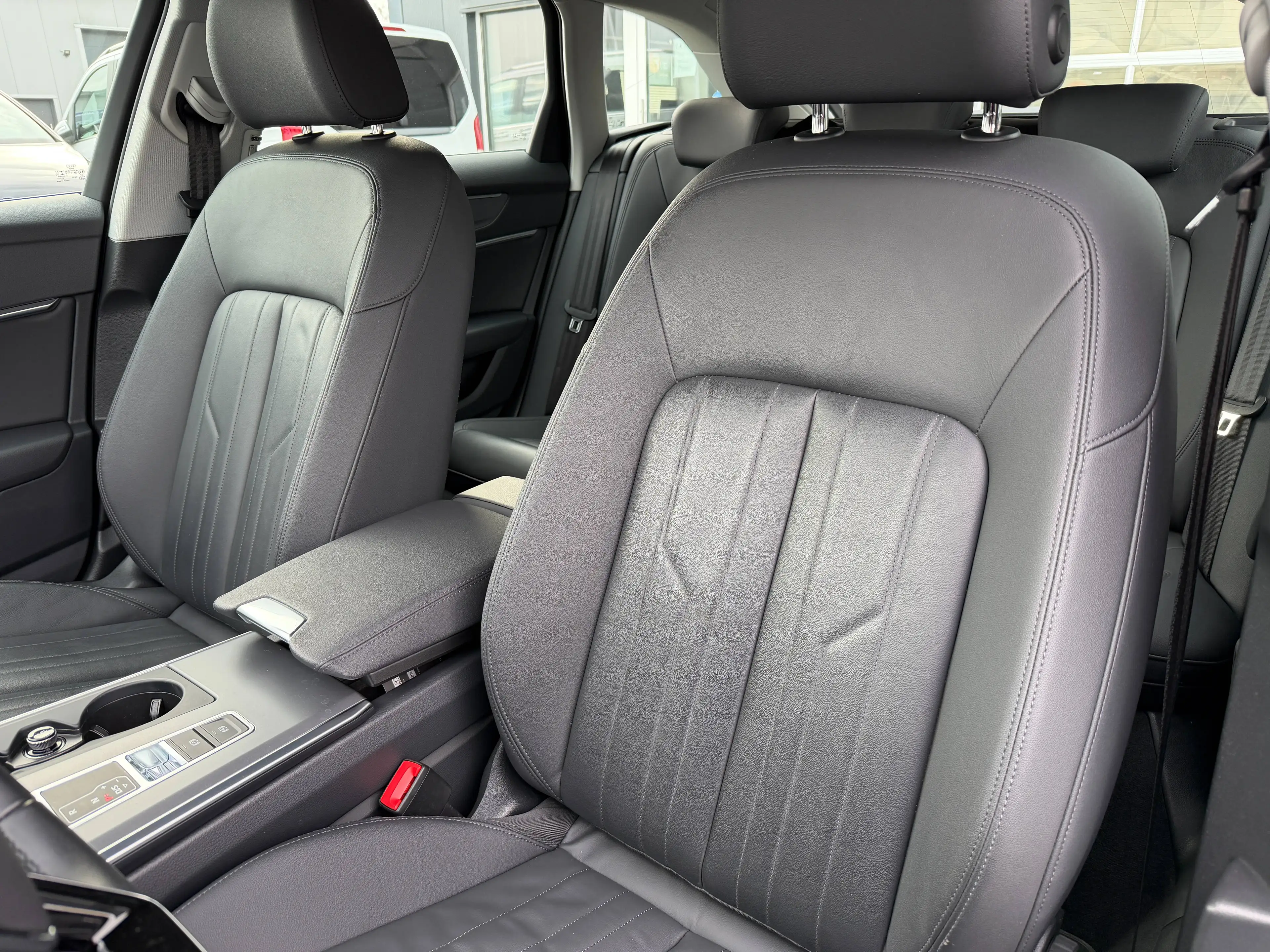Audi A6 allroad 55 TDI Leder ACC Tour *21 Zoll* Navi+ LED DAB Luft — photo 4