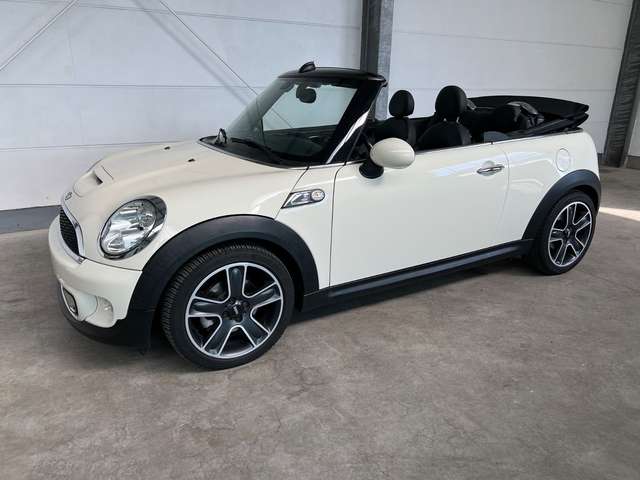 MINI Cooper SD Cabrio Aut.+Leder+Navi+PDC+ 1.Hd