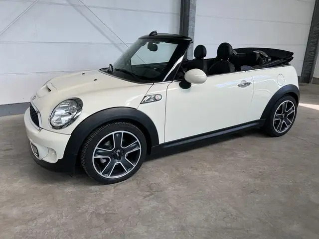 MINI Cooper SD Cabrio Aut.+Leder+Navi+PDC+ 1.Hd