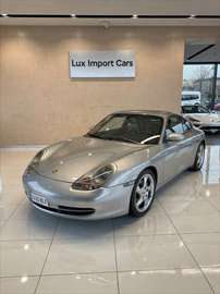 911 Carrera 4