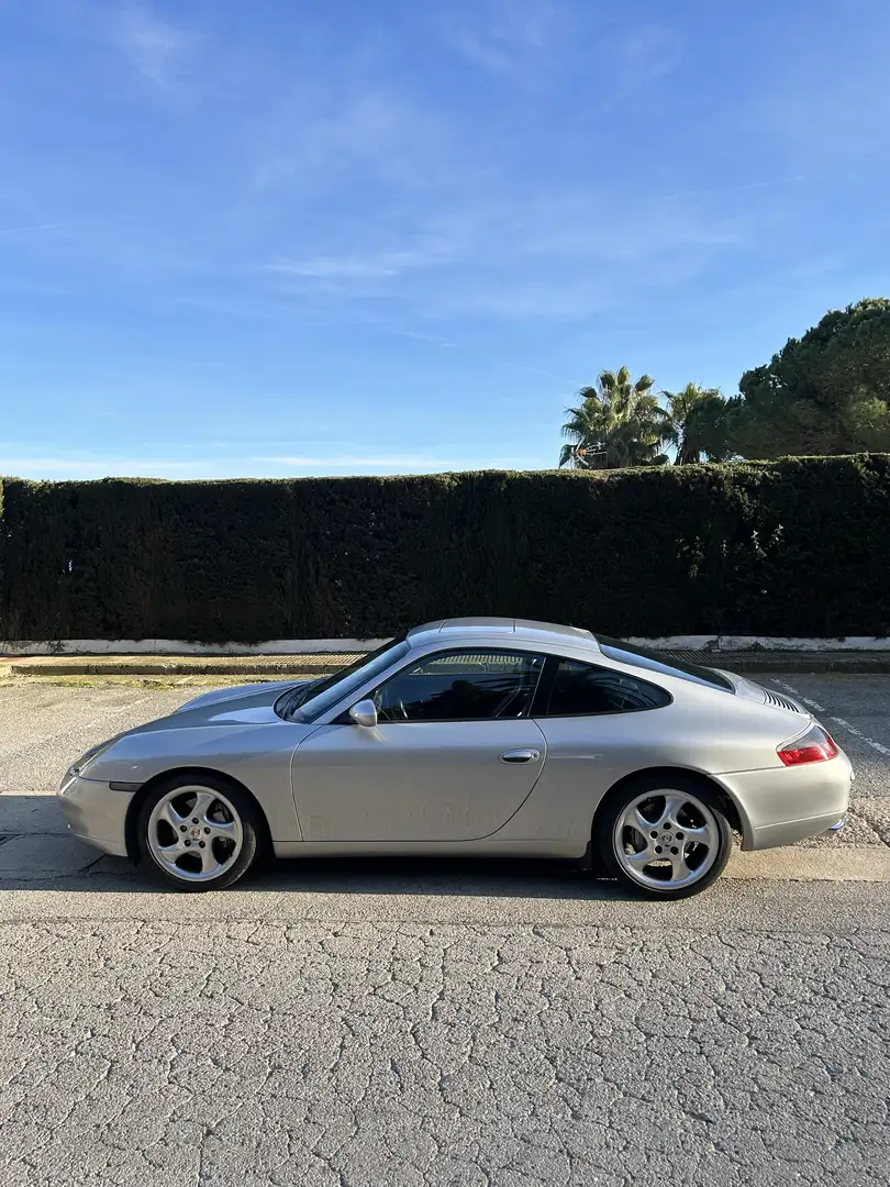 Porsche 996 911 Carrera 4 - 2