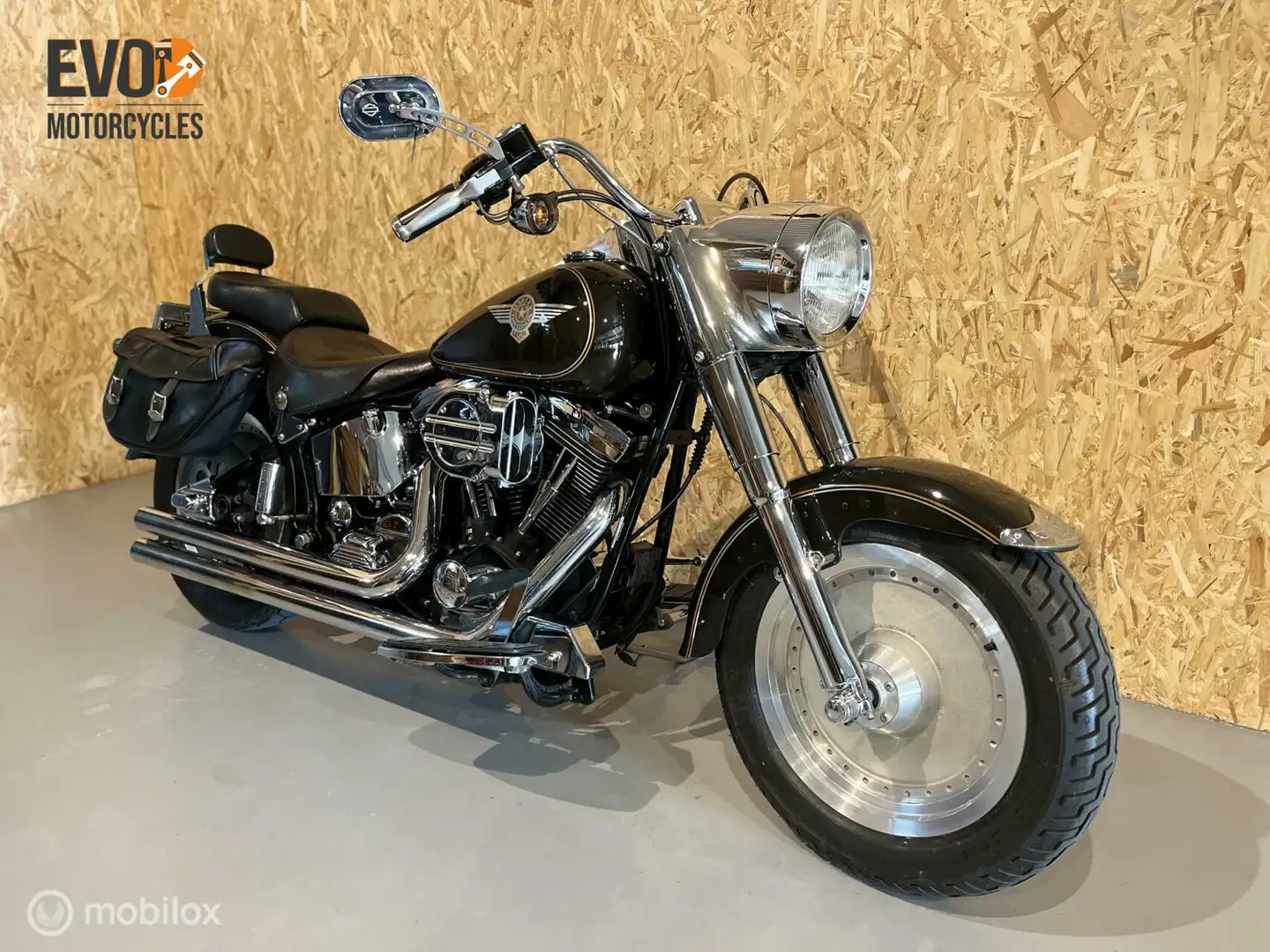 Harley-Davidson Fat Boy FLSTF Zwart - 2