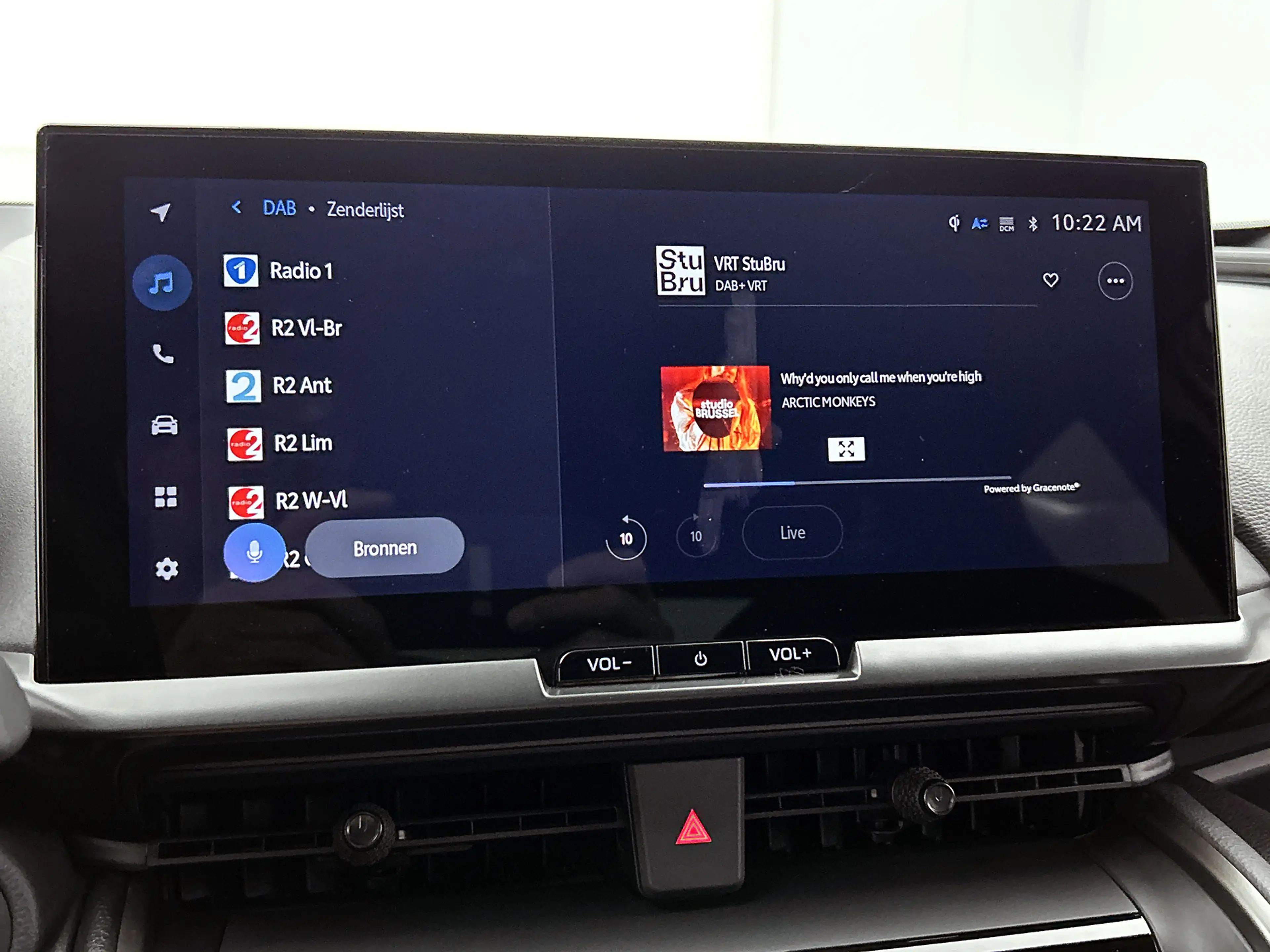 Toyota C-HR 2.0 Plug-in Hybrid 220 First Edition | Full LED ve — photo 9