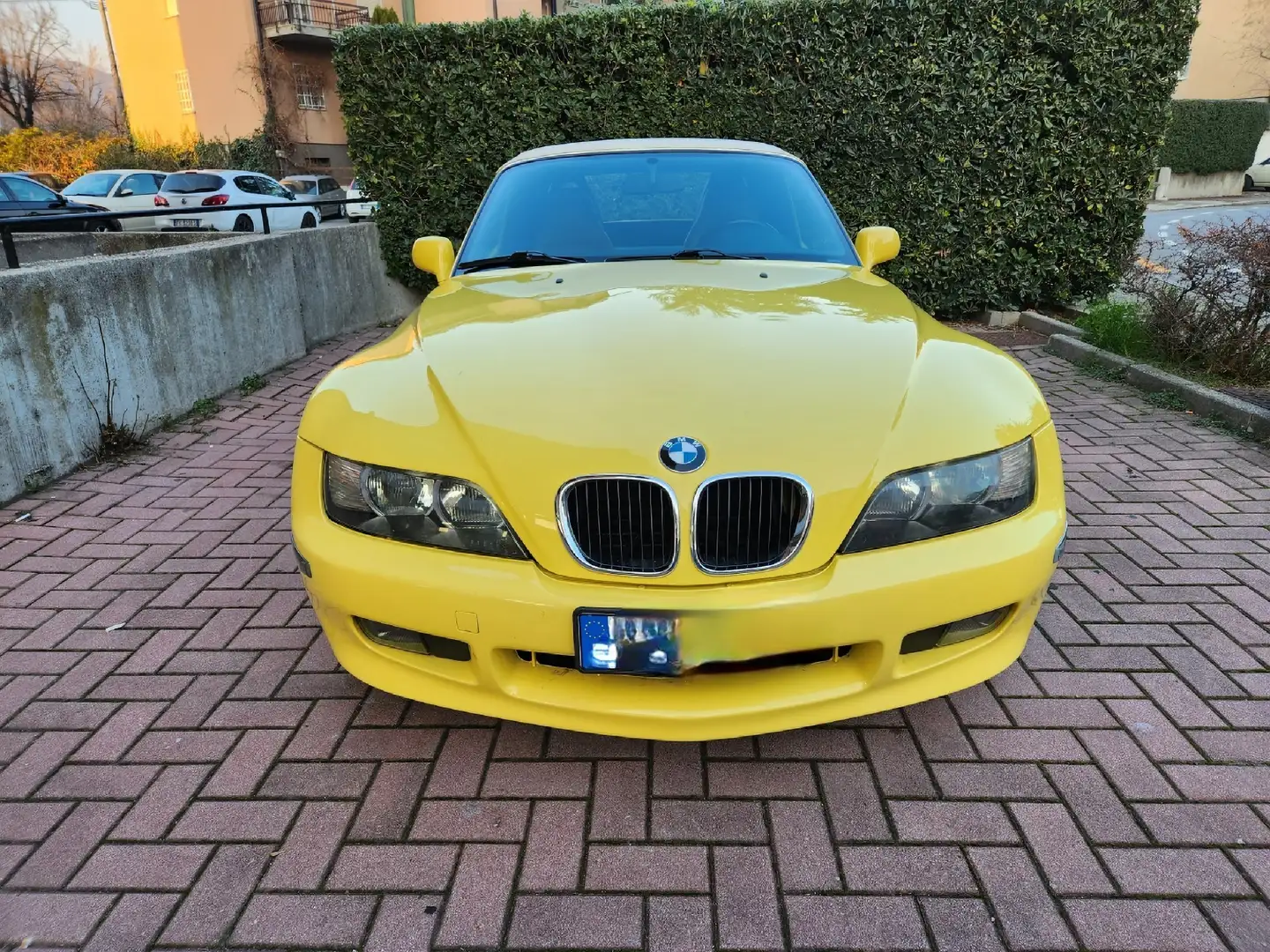 BMW Z3 Roadster 1.9 118cv žuta - 2