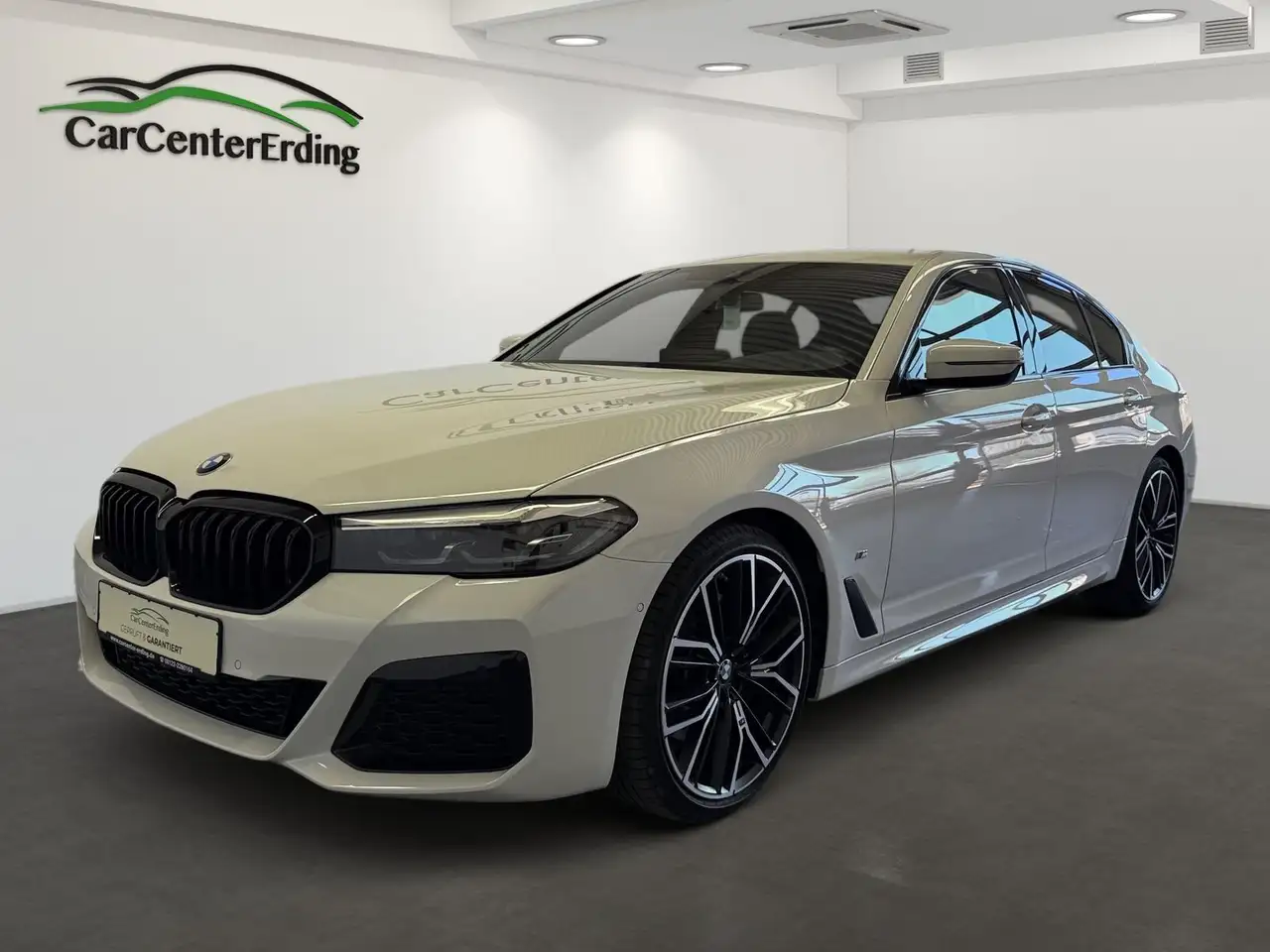 BMW 530 iLim.*M Sport*LED*Navi*H&K*Leder*DriveAssist*
