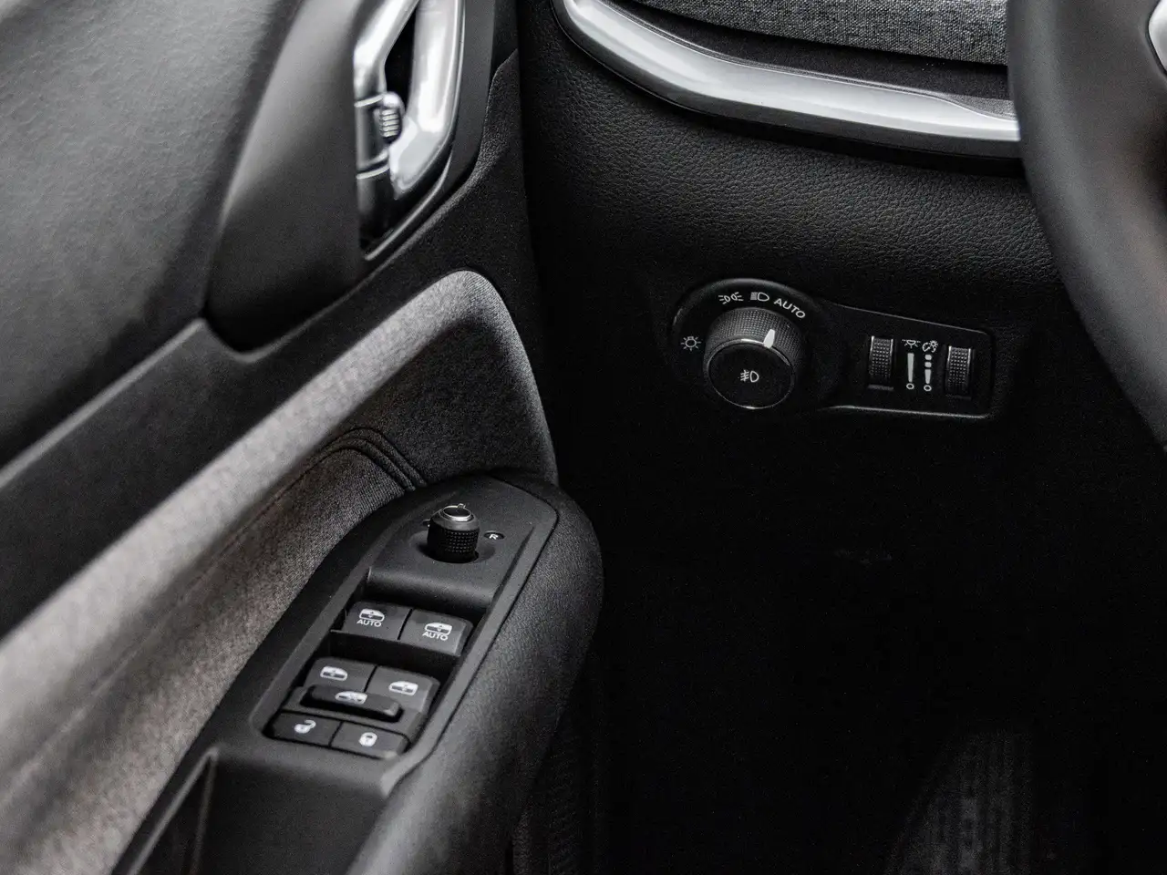 Jeep Compass снимка Jeep Compass