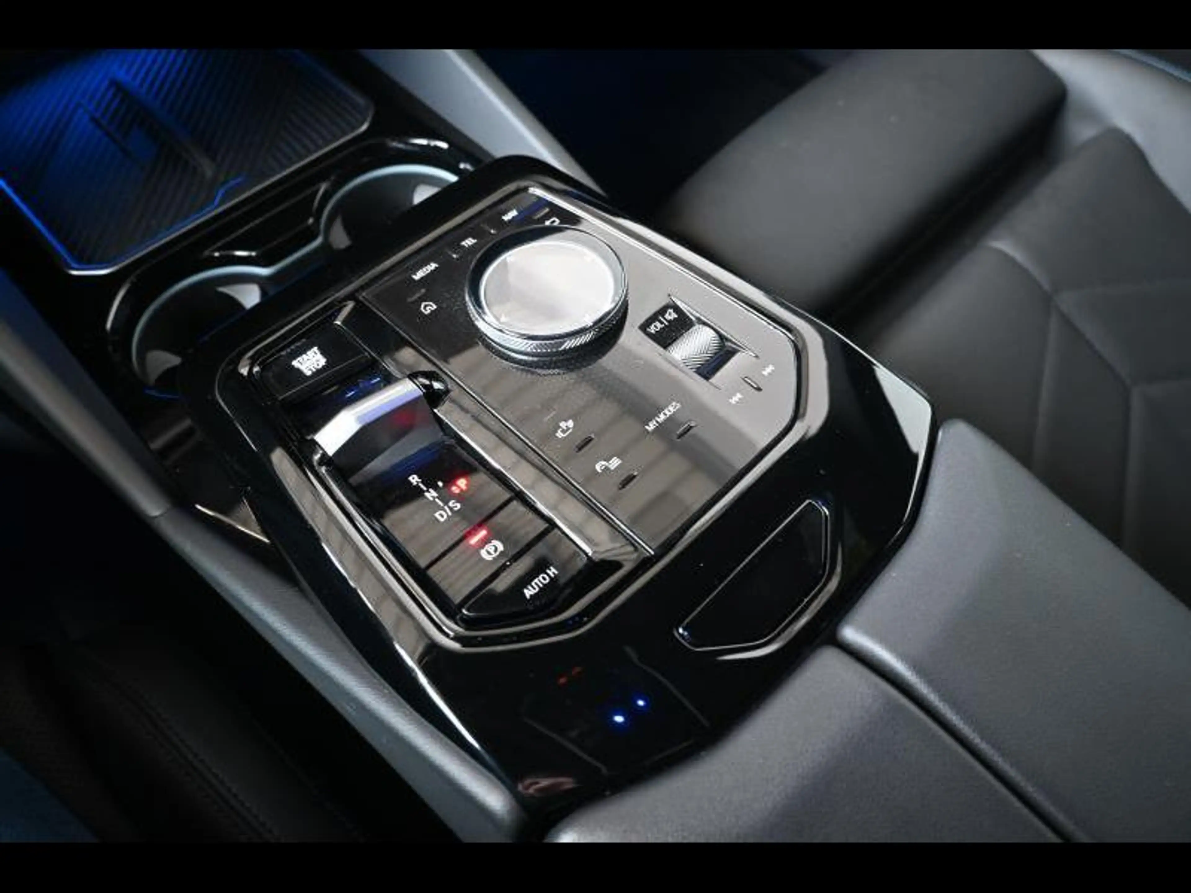 BMW 520 M SPORT - HARMAN KARDON - AUTOMAAT — photo 10