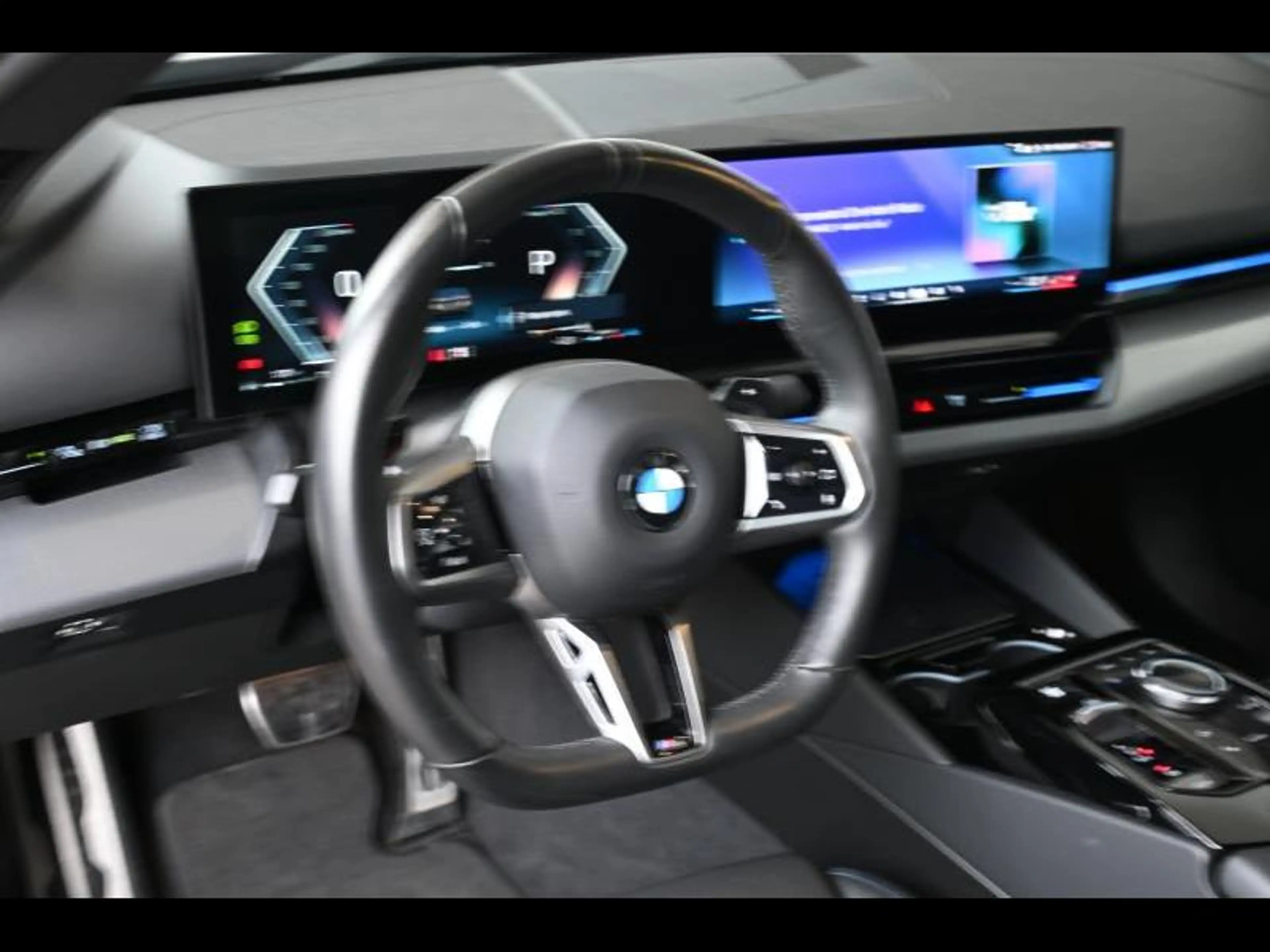 BMW 520 M SPORT - HARMAN KARDON - AUTOMAAT — photo 9