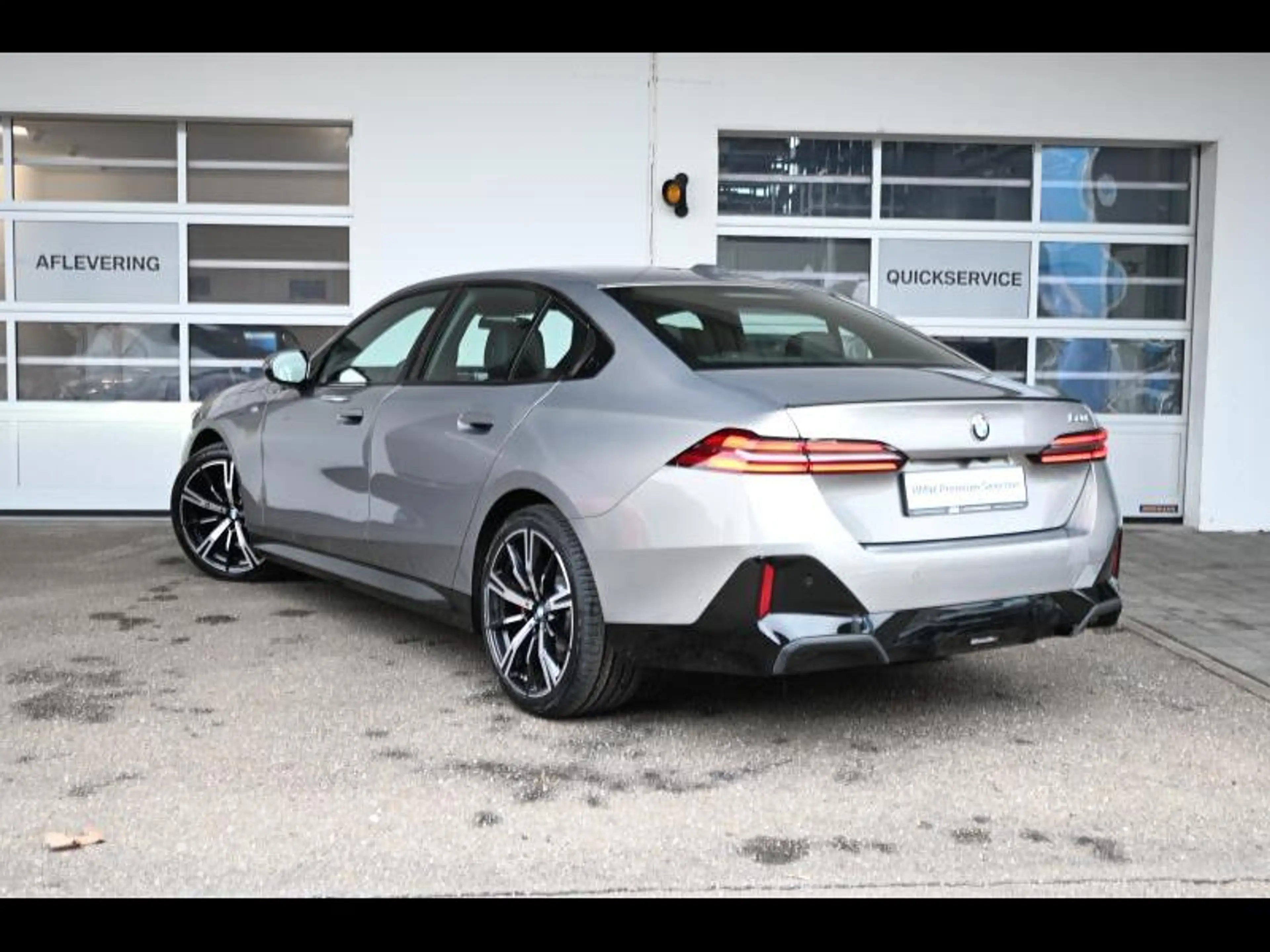 BMW 520 M SPORT - HARMAN KARDON - AUTOMAAT — photo 2