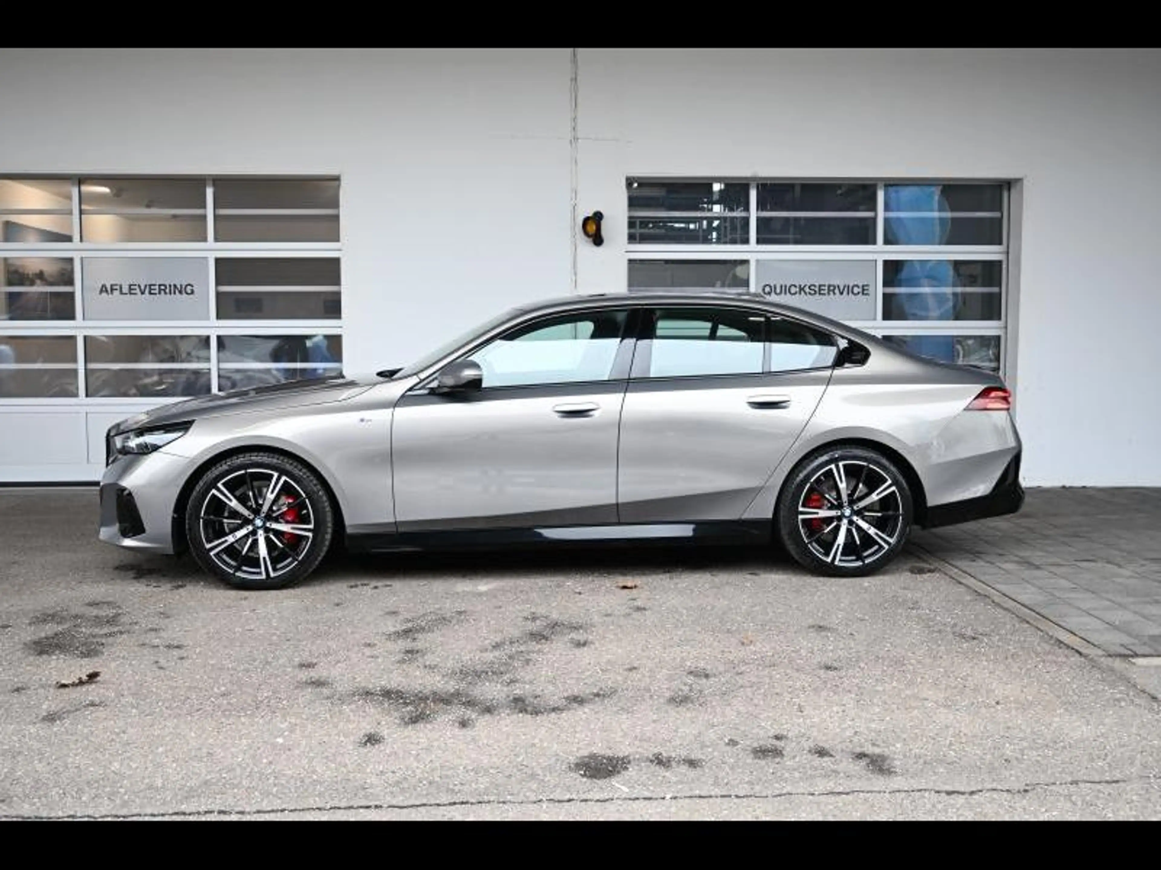 BMW 520 M SPORT - HARMAN KARDON - AUTOMAAT — photo 3