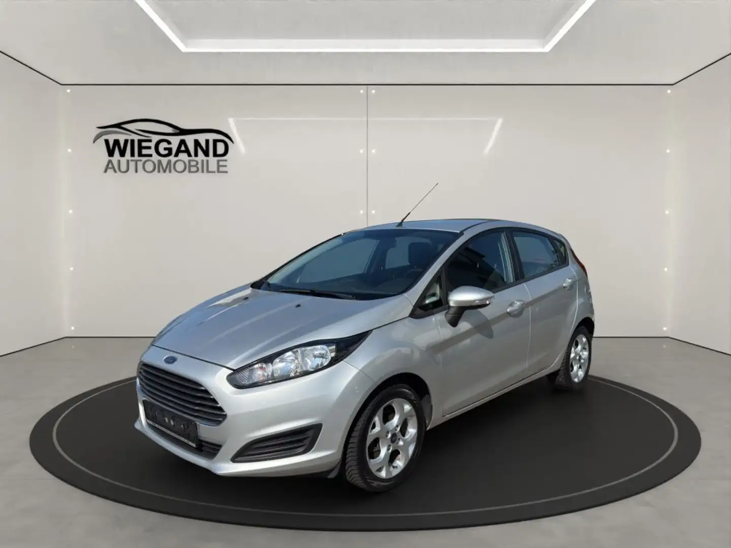 Ford Fiesta 1.0 TREND+COOL&SOUND PAKET II+METALLIC Silber - 1