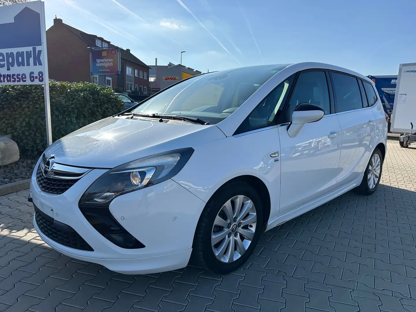 Opel Zafira Tourer OPC Line Navi Panorama 7Sitze Wit - 1