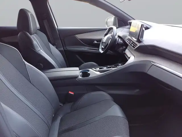Peugeot 3008 view 13