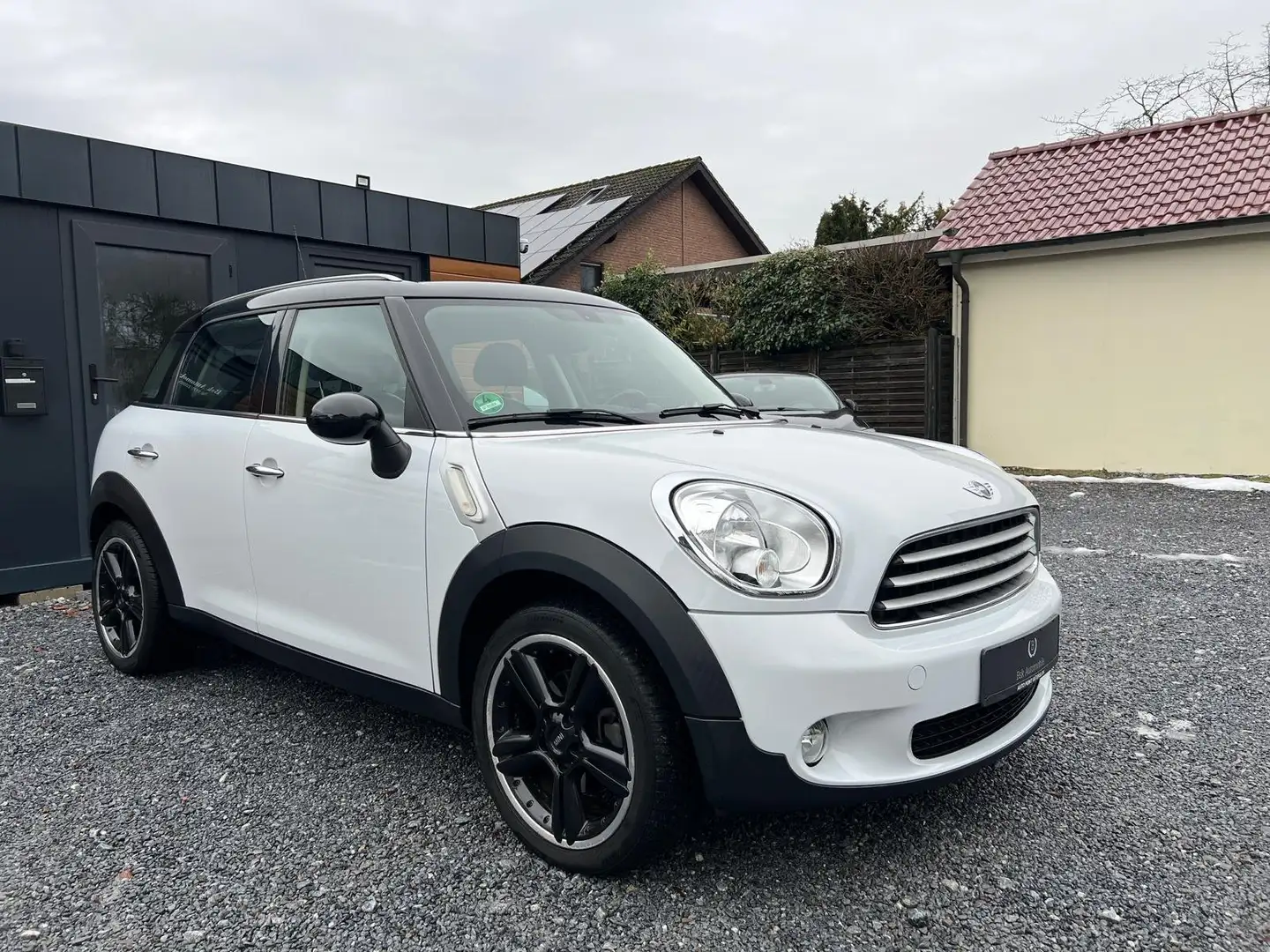 MINI Cooper Countryman Cooper Automatik inkl. GARANTIE Navi PDC Tempomat Blanc - 1