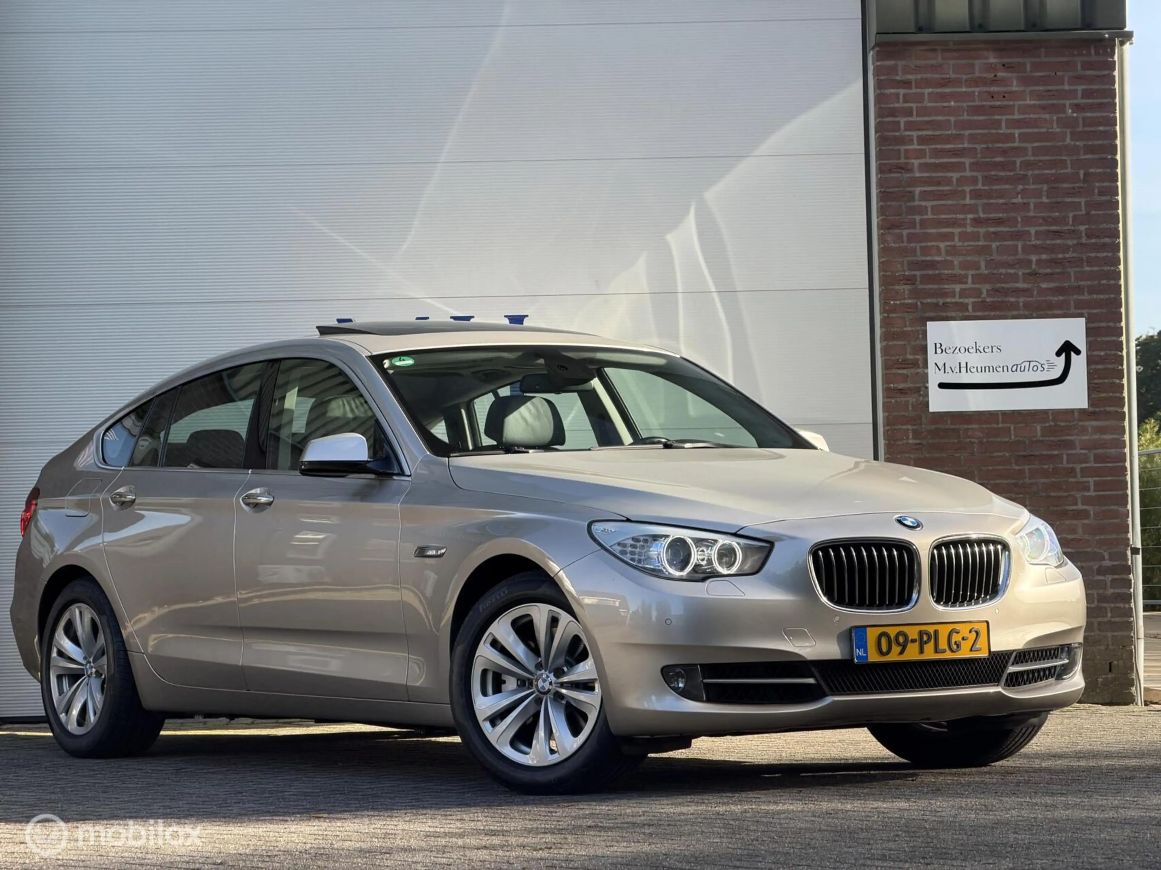 BMW 535 5-serie Gran Turismo 535i High Executive 5P Pano T — photo 9