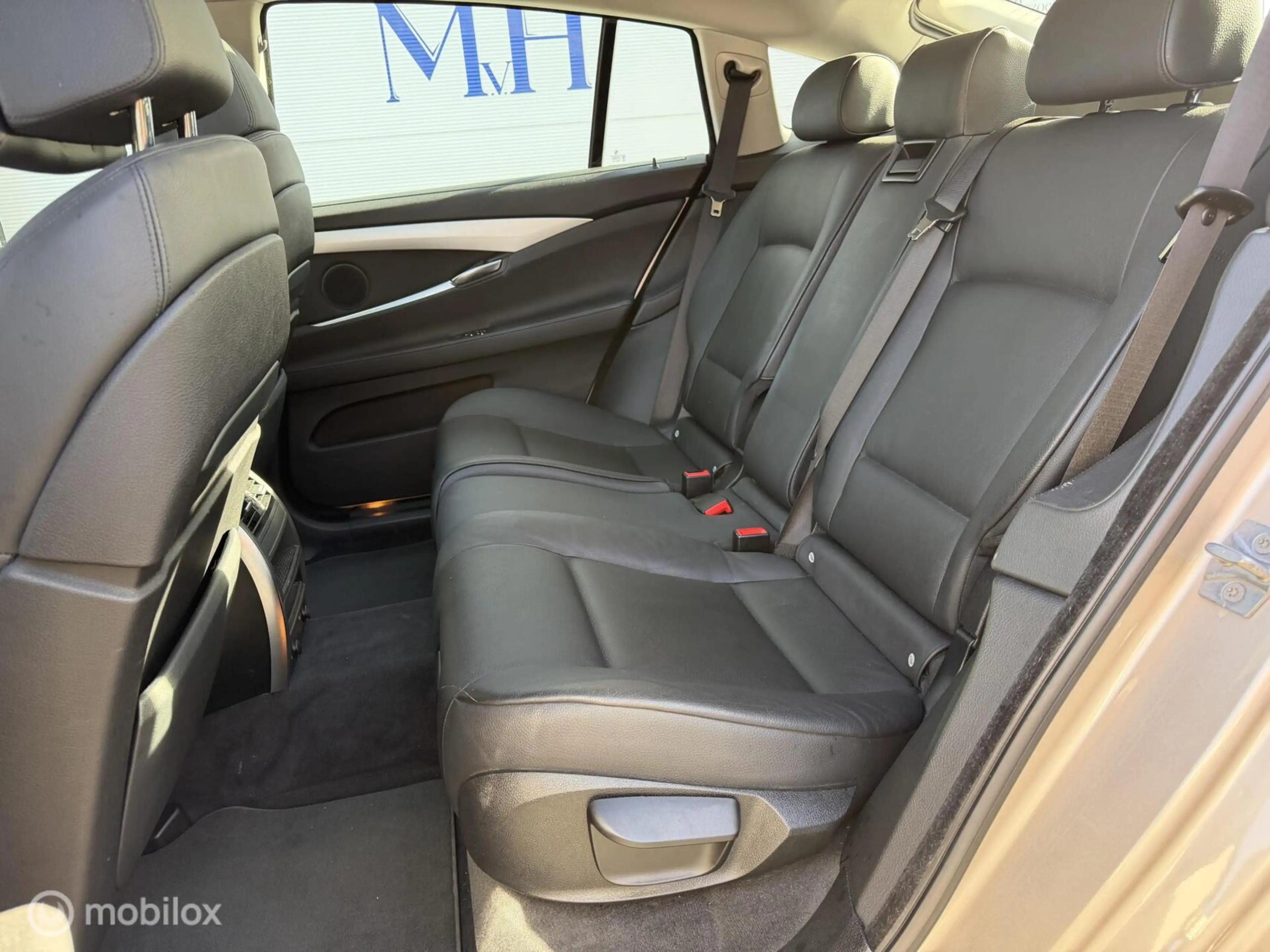 BMW 535 5-serie Gran Turismo 535i High Executive 5P Pano T — photo 13