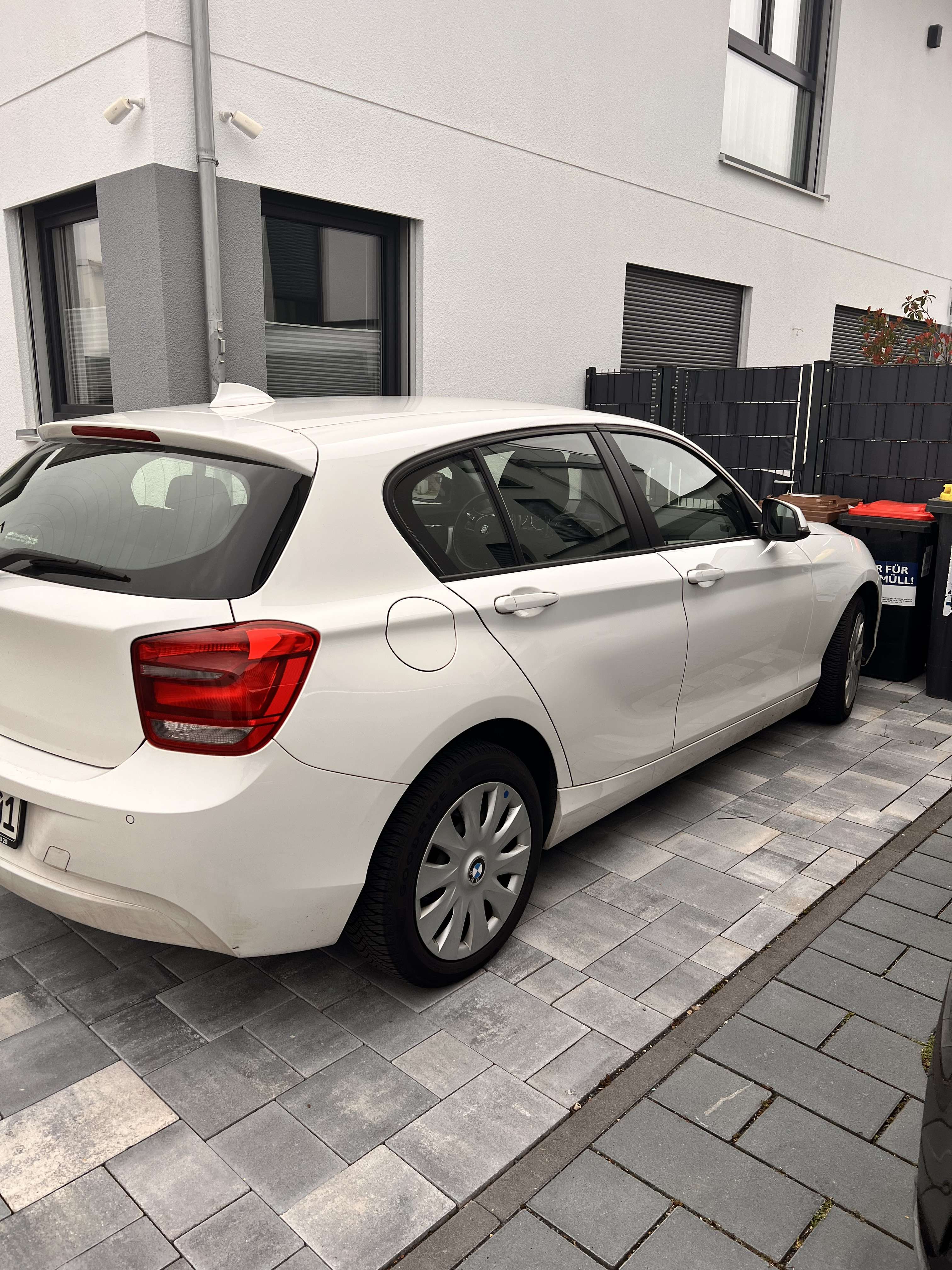 Second hand Bmw 1 Series 114i