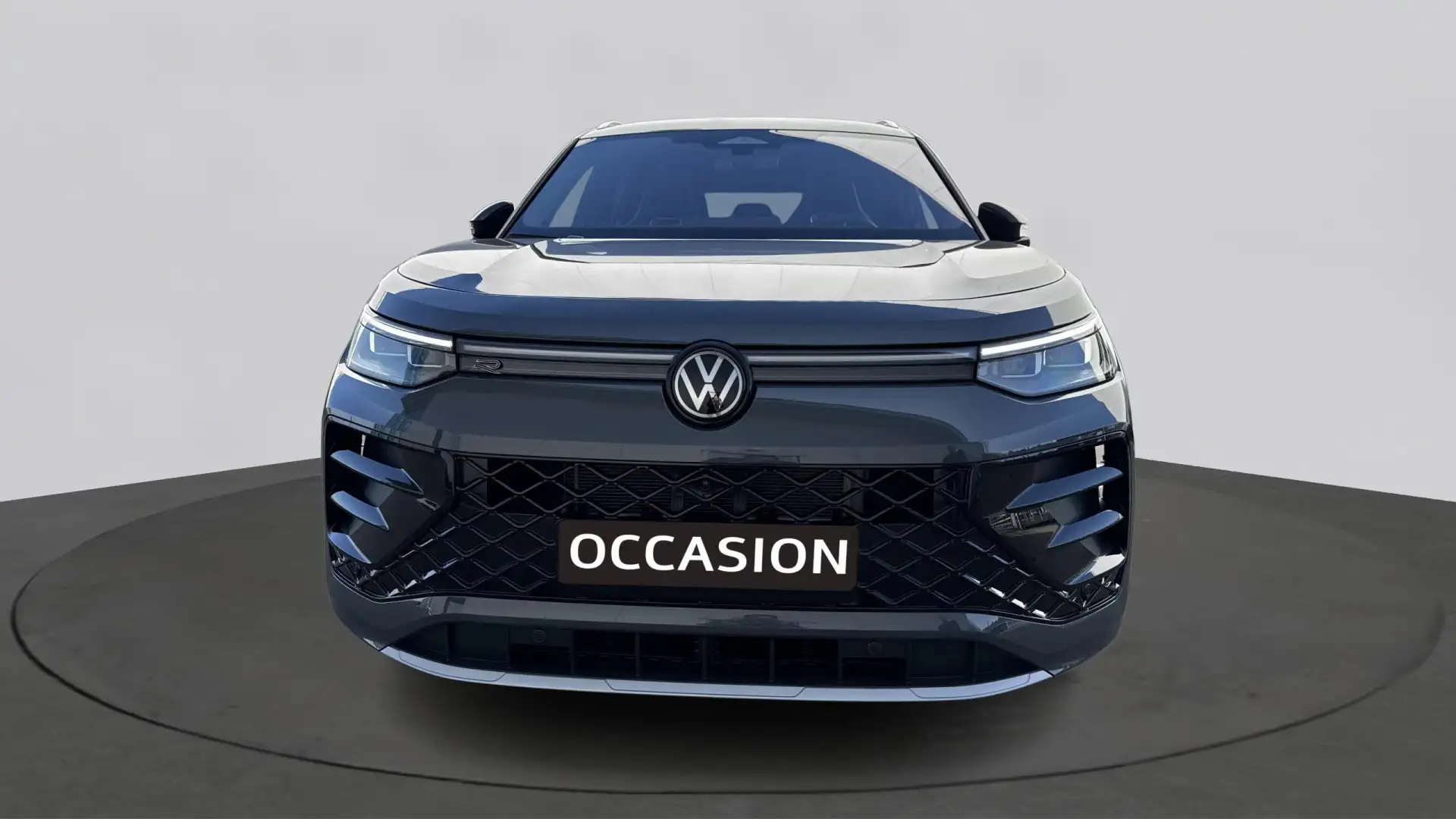 Volkswagen Tayron R-Line Edition 1.5 eHybrid 150 kW / 204 pk demonst Grijs - 2
