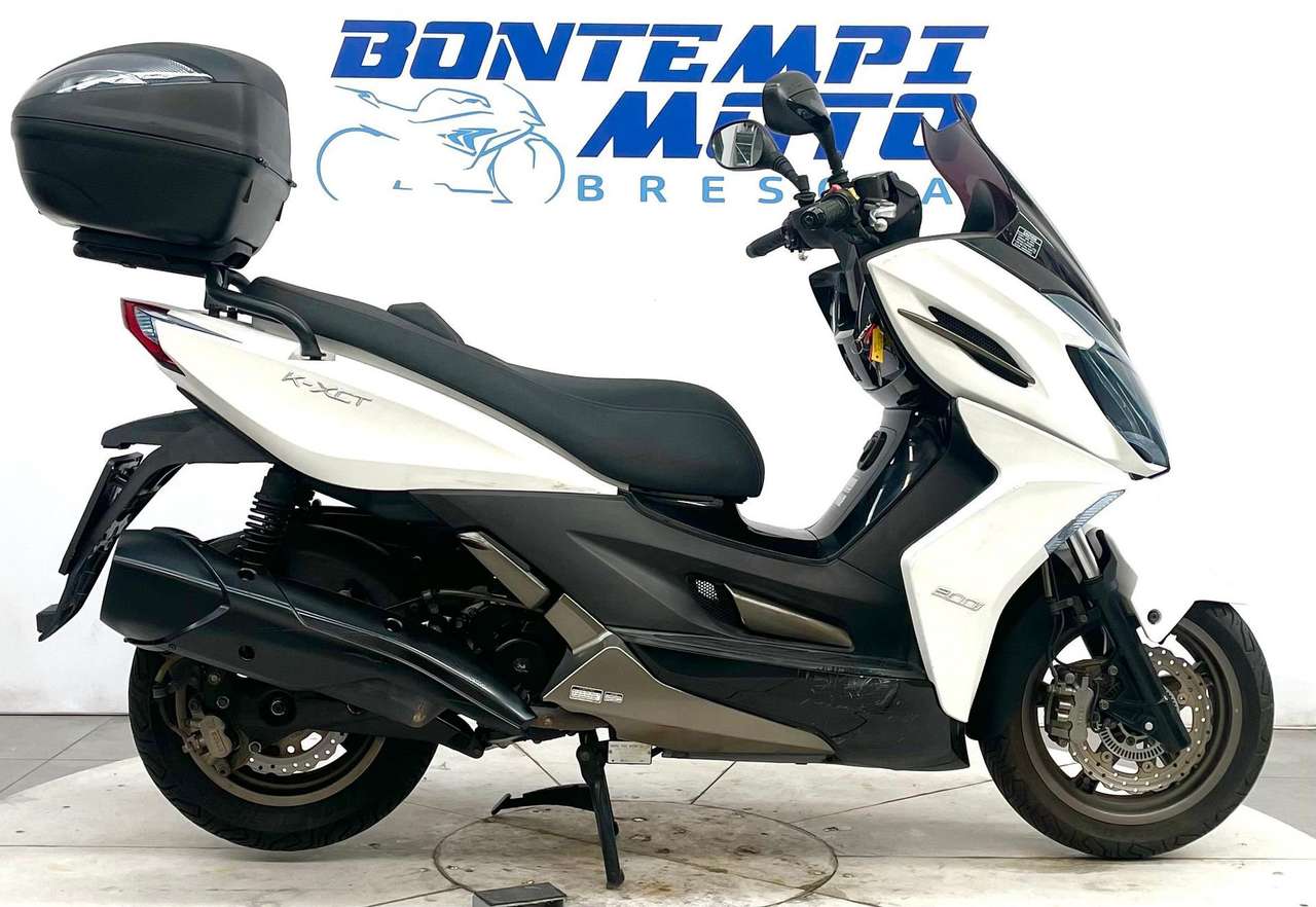 Kymco Xciting 300i + BAULETTO