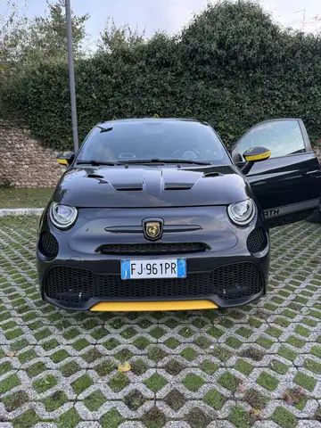 Abarth 595 Pista