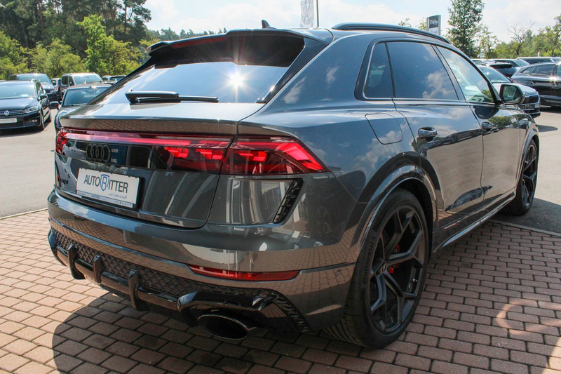 Audi RS Q8 Performance Keramik+AHK+ACC+Pano+Headup+... — photo 4