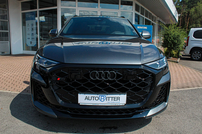 Audi RS Q8 Performance Keramik+AHK+ACC+Pano+Headup+... — photo 2