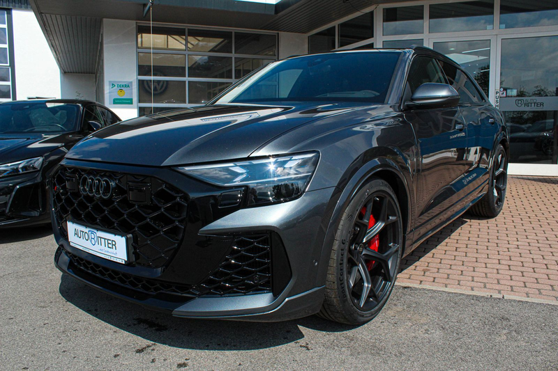 Audi RS Q8 Performance Keramik+AHK+ACC+Pano+Headup+... — photo 3
