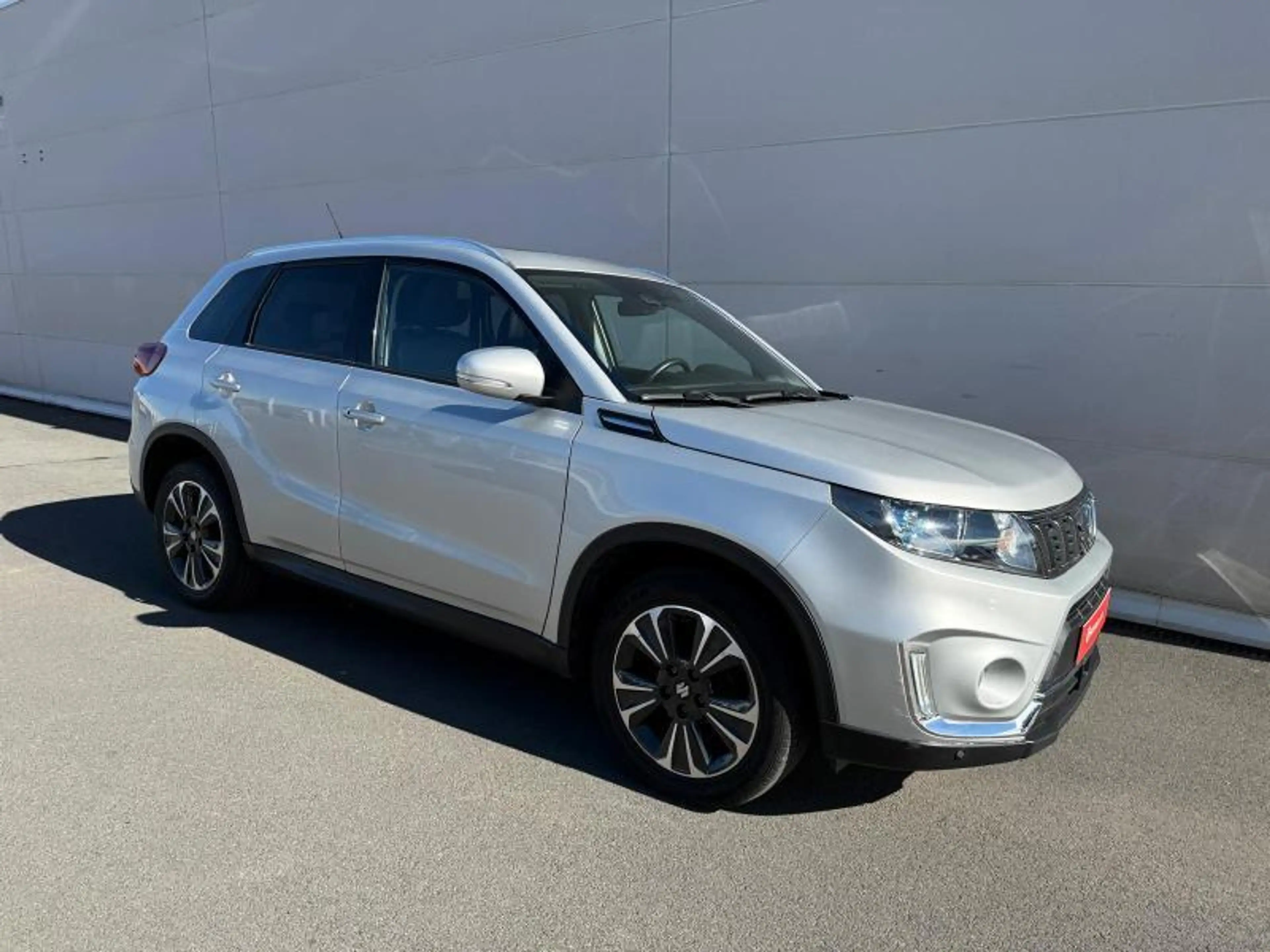 Suzuki Vitara . — photo 3