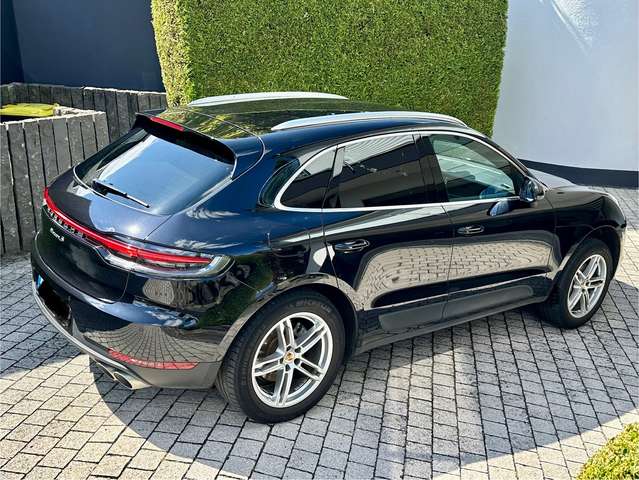 Imagine Porsche Macan Macan S PDK