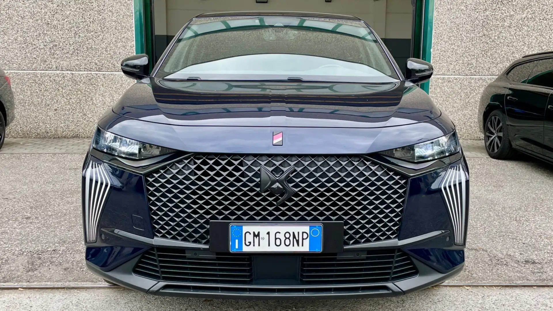 DS Automobiles DS 7 Crossback DS 7 BlueHDi 130 aut. Opera Blau - 2