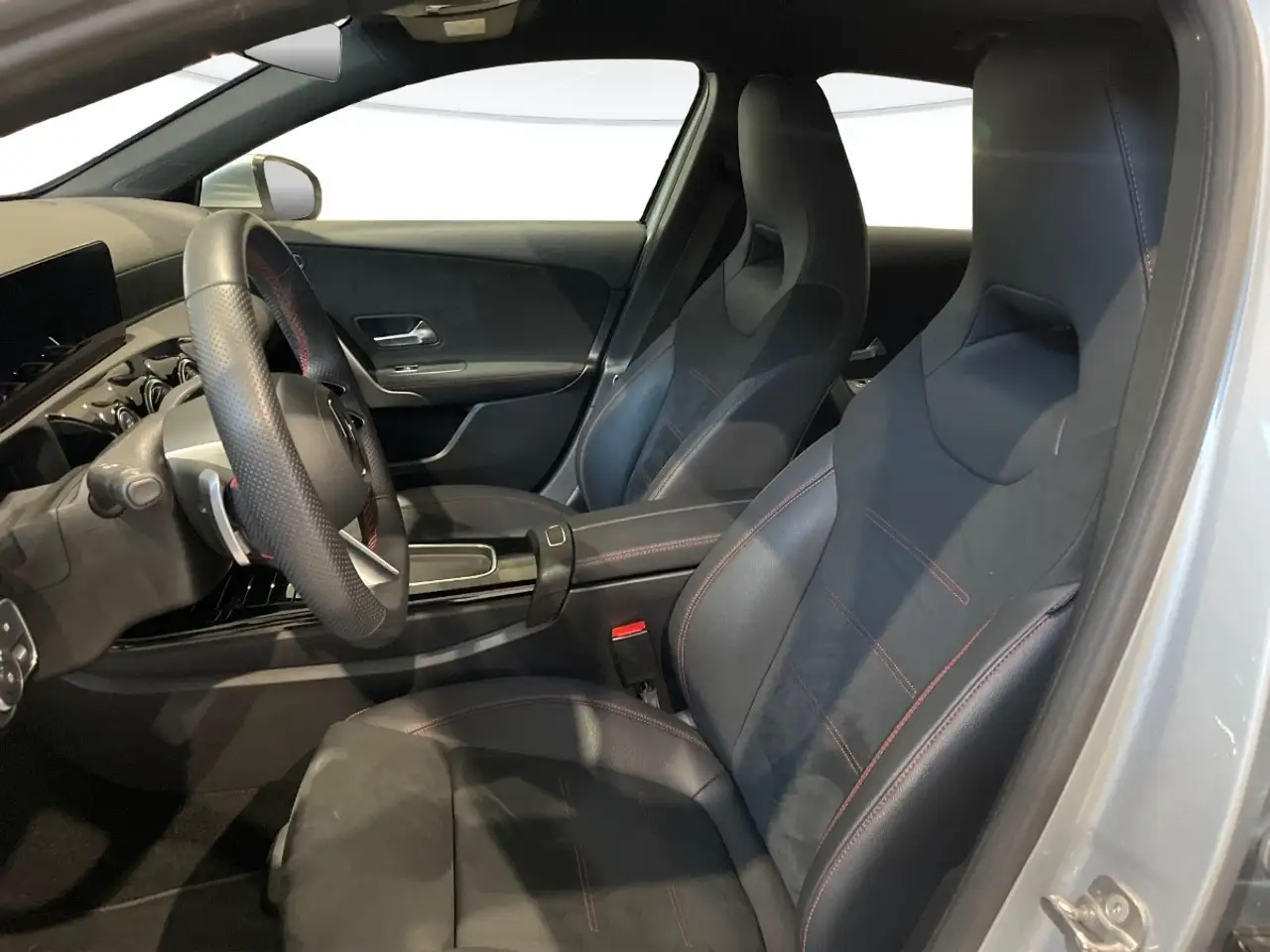 Mercedes-Benz A-Class AMG Line Advanced auto, миниатюра 7