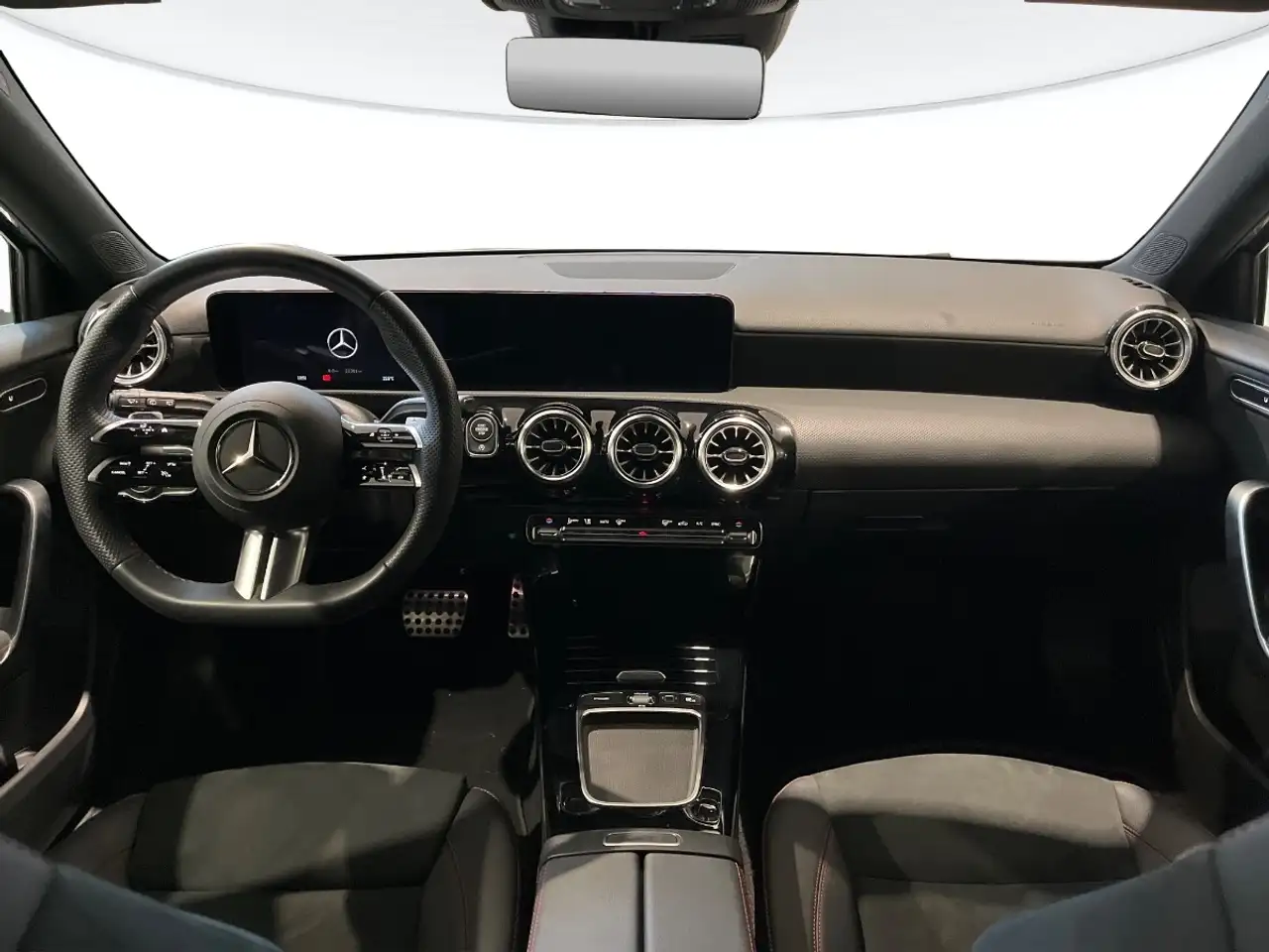 Mercedes-Benz A-Class AMG Line Advanced auto, миниатюра 9