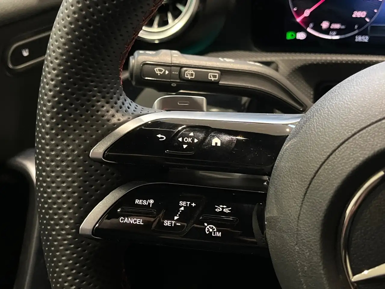 Mercedes-Benz A-Class AMG Line Advanced auto, миниатюра 14