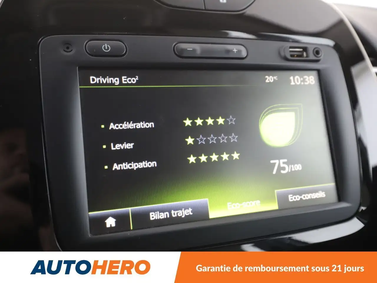 Renault Captur — photo 23