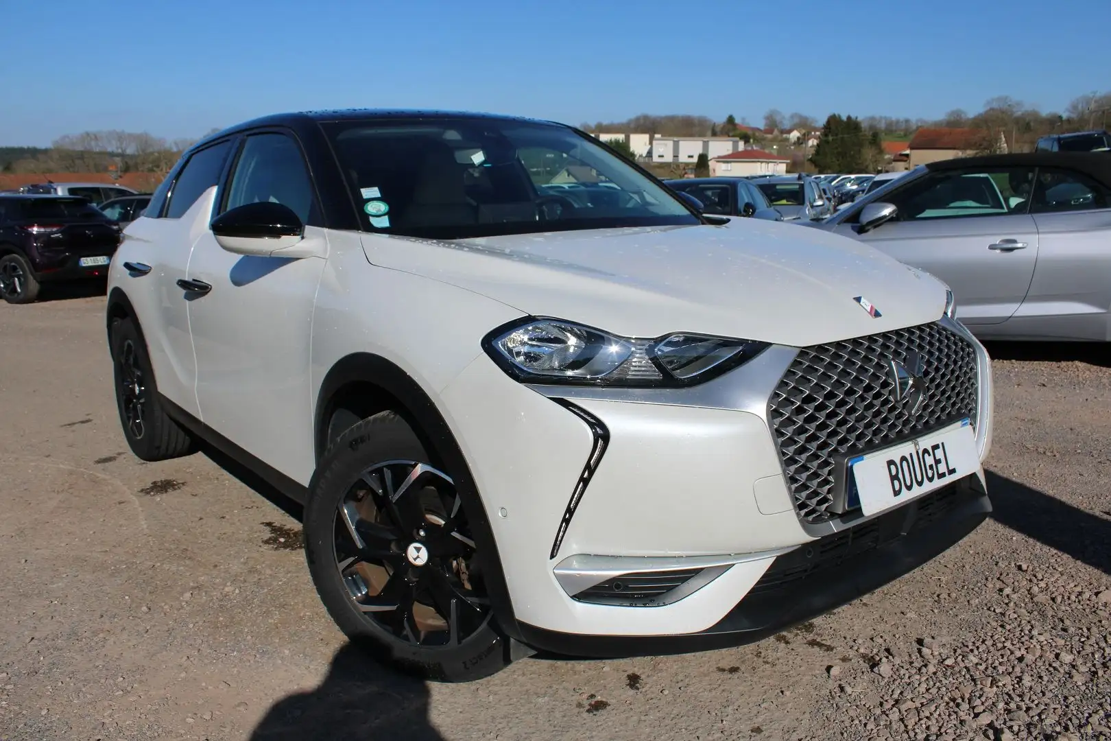 DS Automobiles DS 3 Crossback SO CHIC E-TENSE 136 CV GPS MIROR LINK CAMÉRA JA 17 Fehér - 1