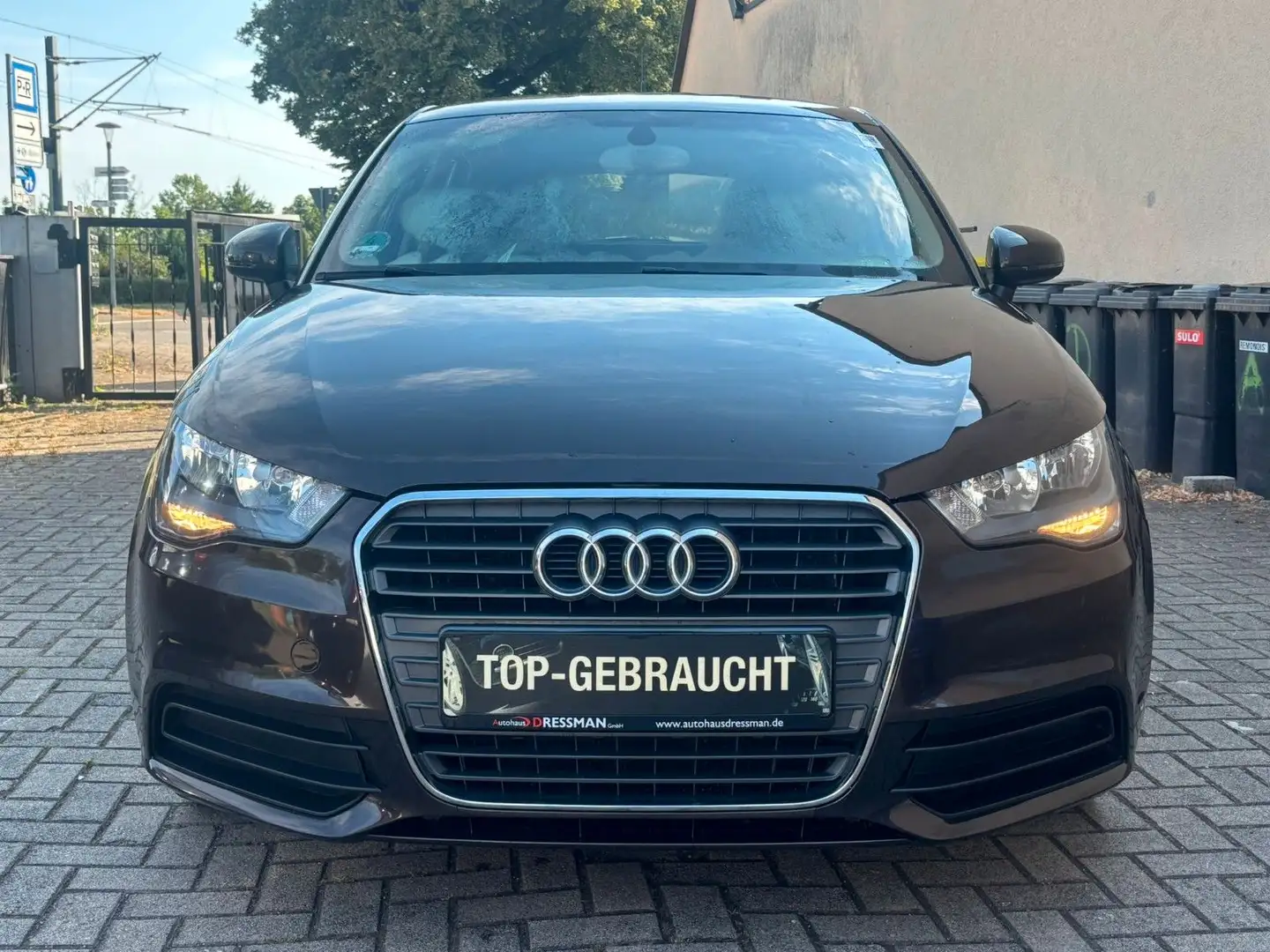 Audi A1 Sportback attraction TÜV NEU 4/5 Tür Marrone - 1