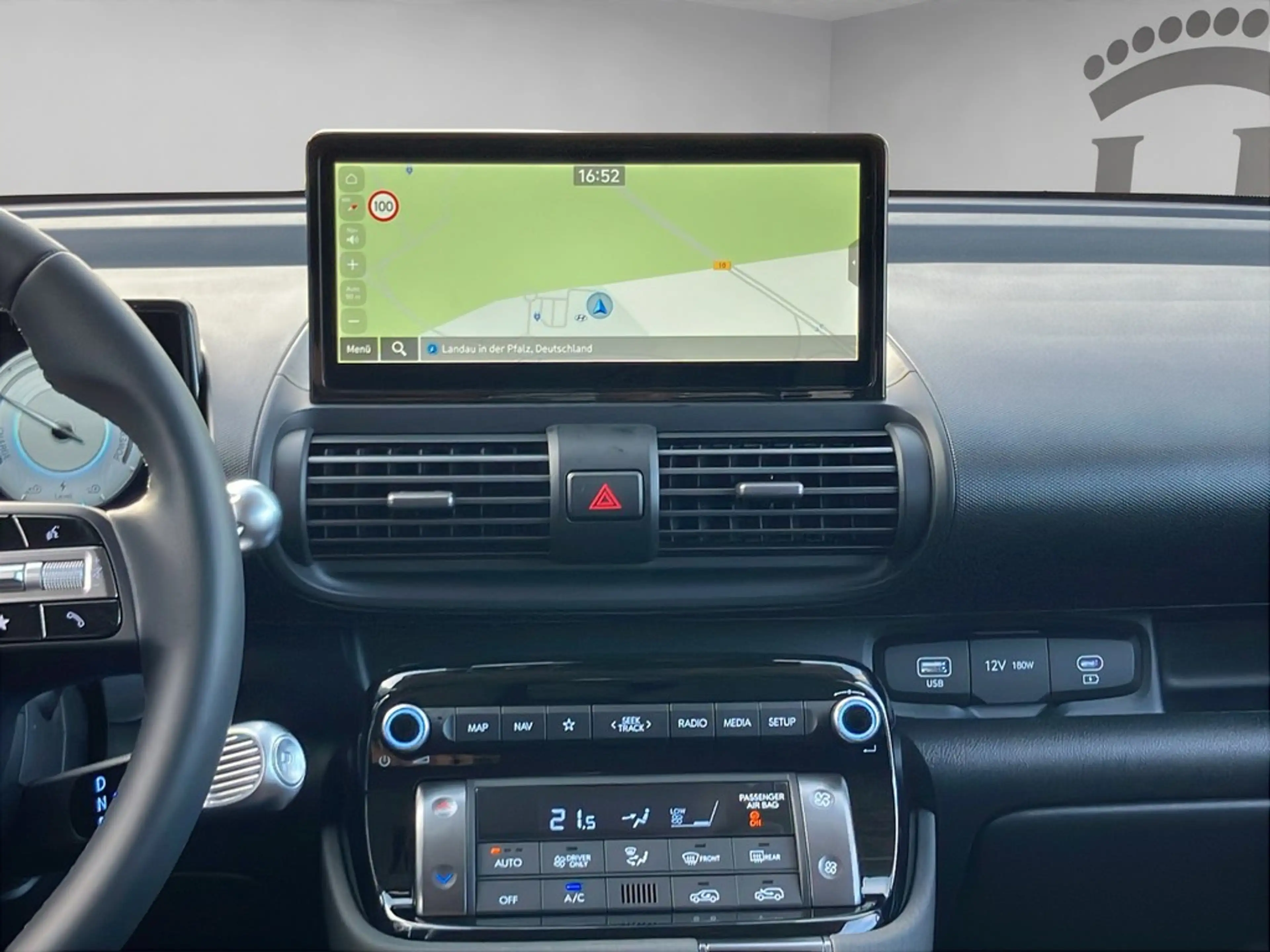 Hyundai Inster EV 49kWh Trend Elektro-Komfort-Paket — photo 15