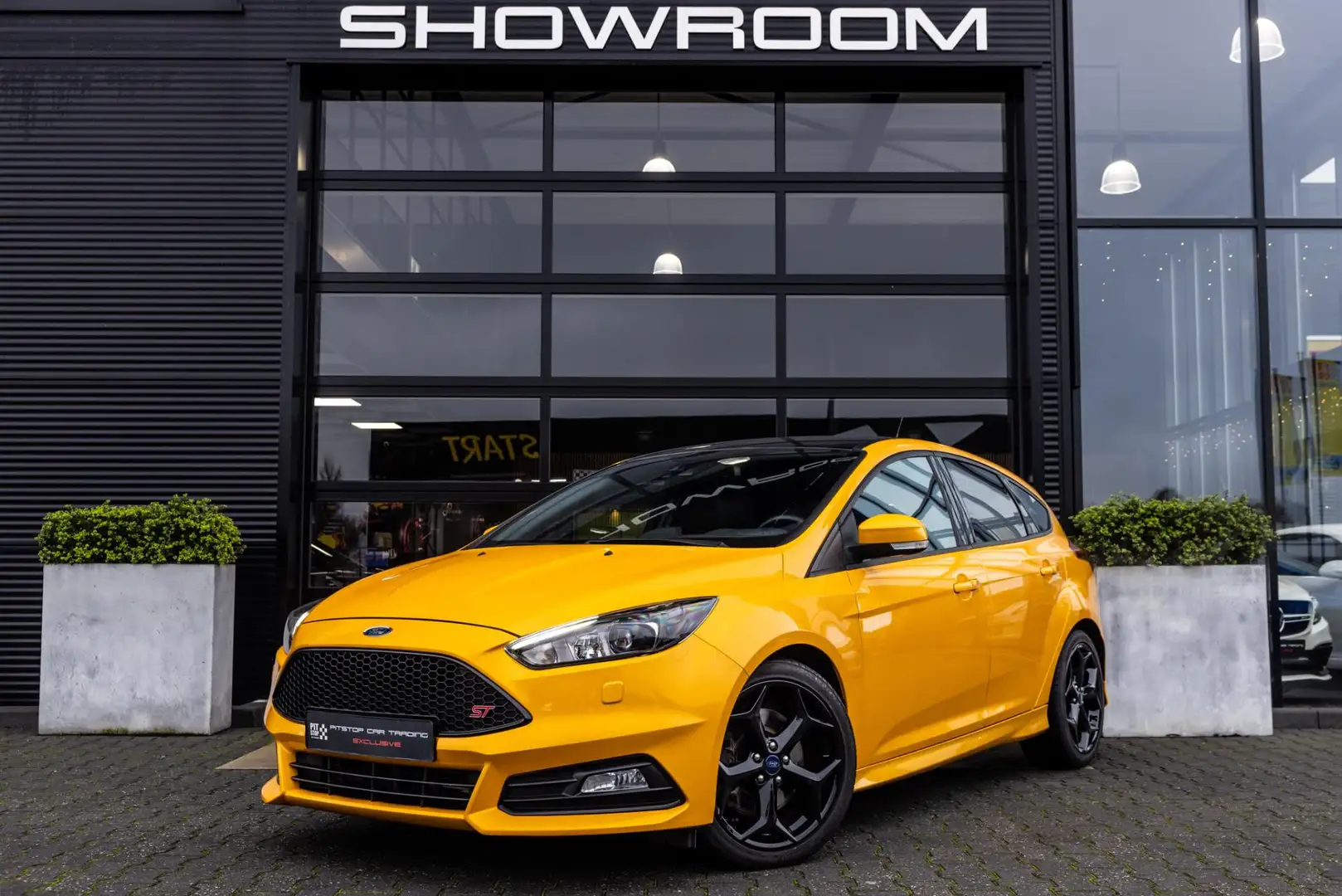 Ford Focus 2.0 ST, ST-3, Volleder, Camera, Tangerine Scream, Giallo - 2