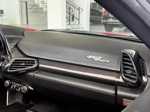 Ferrari 458 view 21