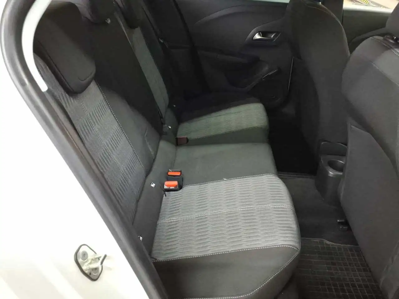 Opel Corsa 1.2T Edition Navi PDC KAM SHZ, миниатюра 14